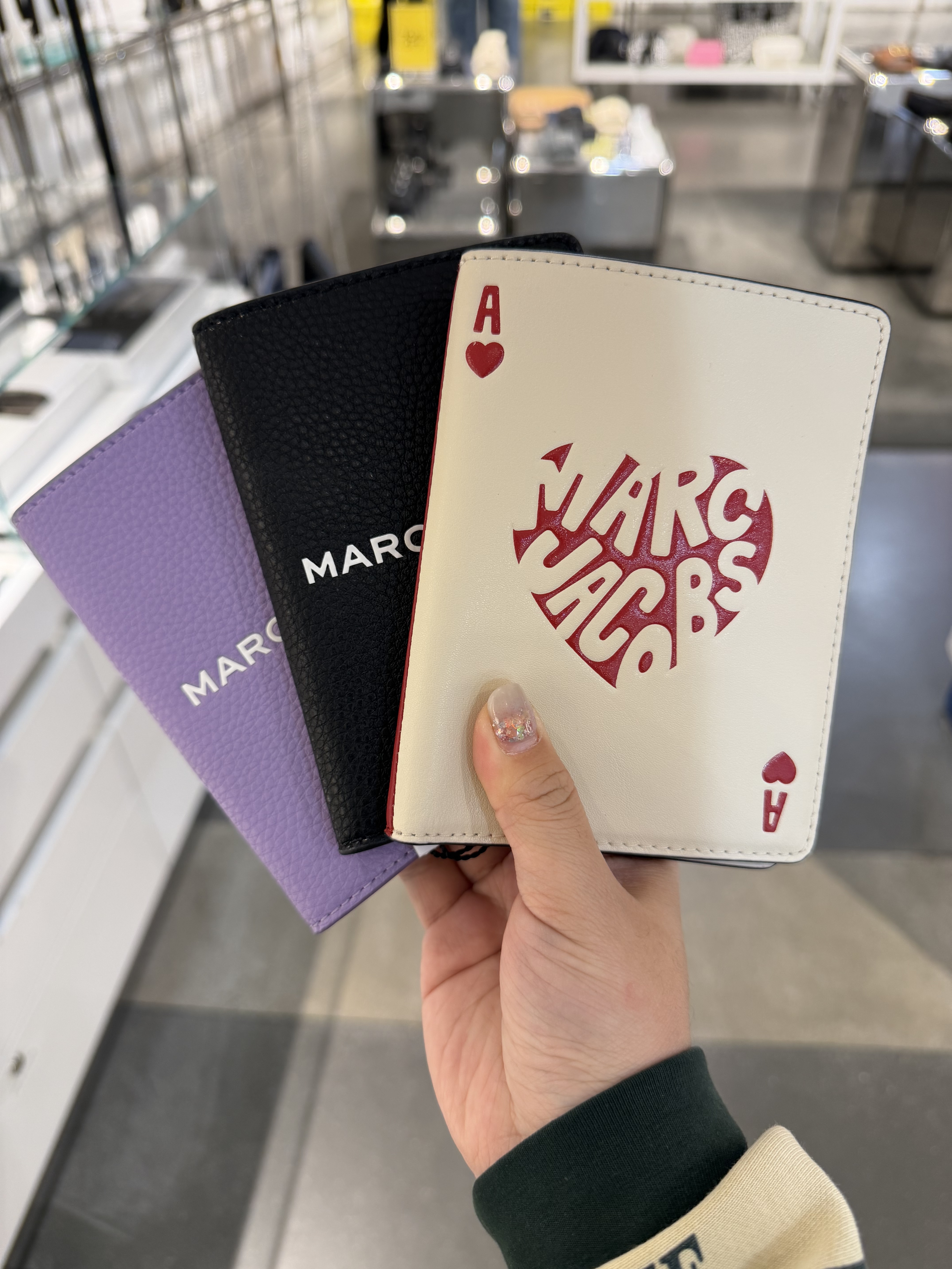 【直播】Marc Jacobs LL102229 護照封套