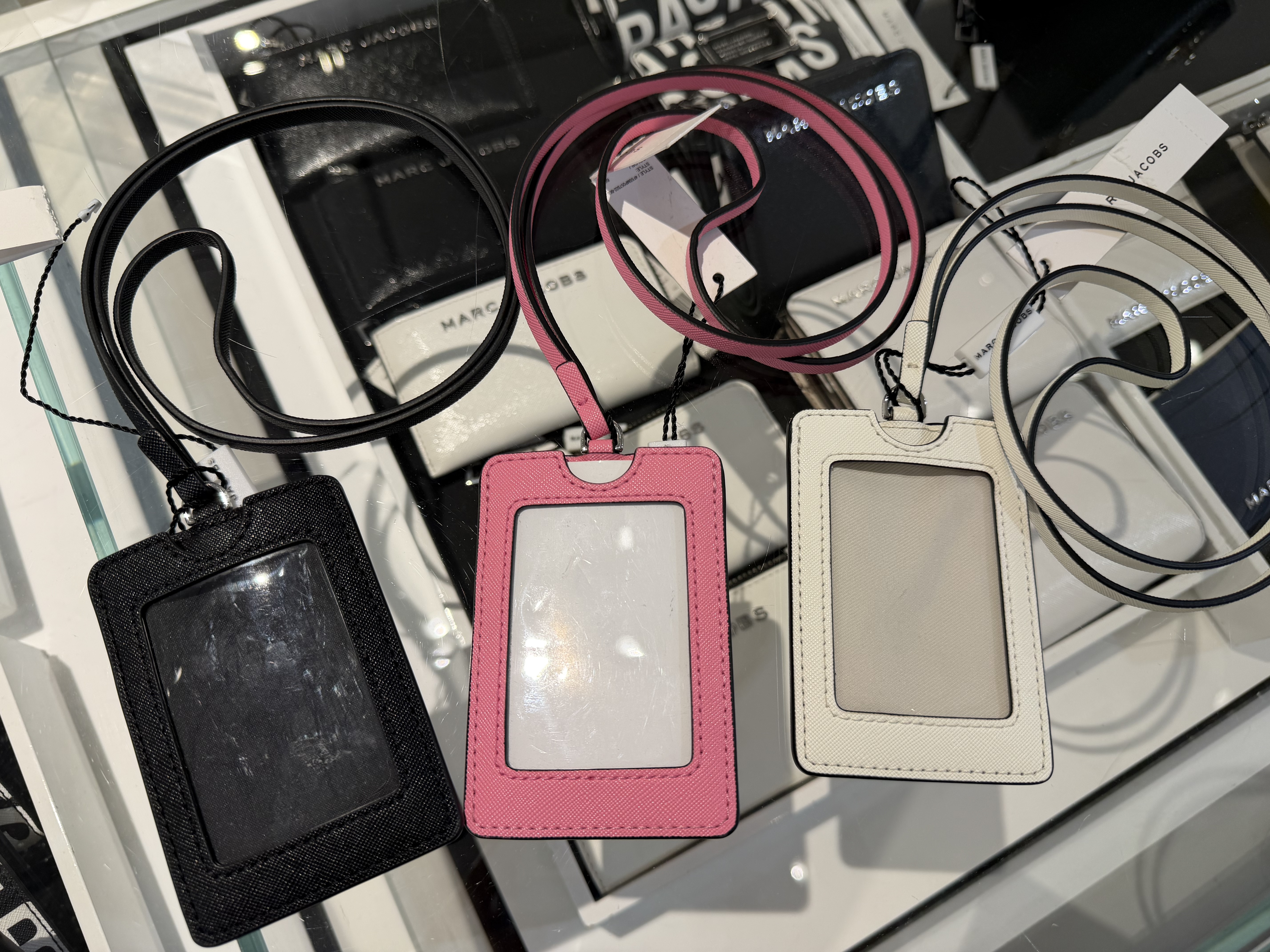 【直播】Marc Jacobs LX021117 掛頸卡套