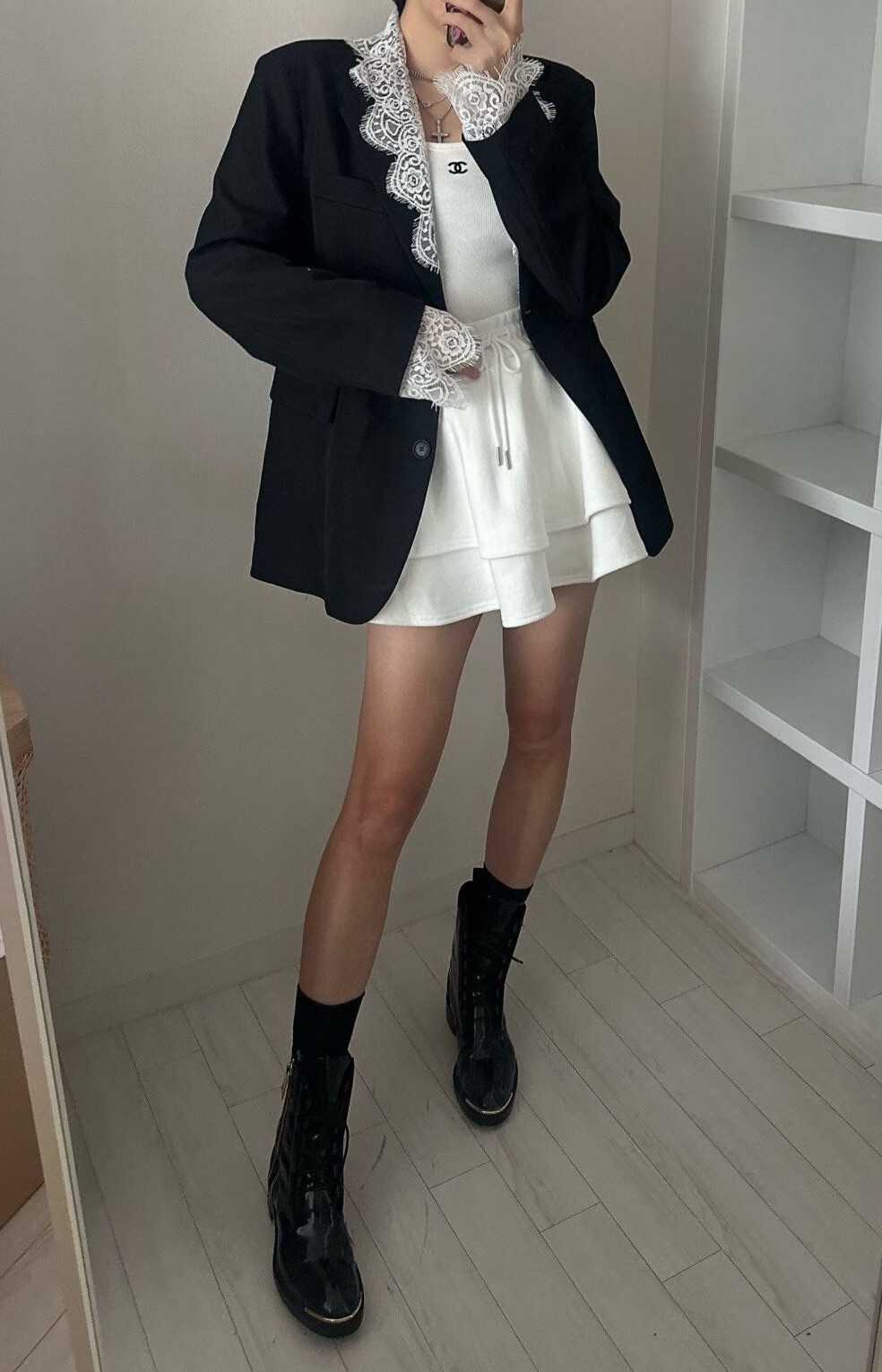 滾蕾絲邊長版西裝