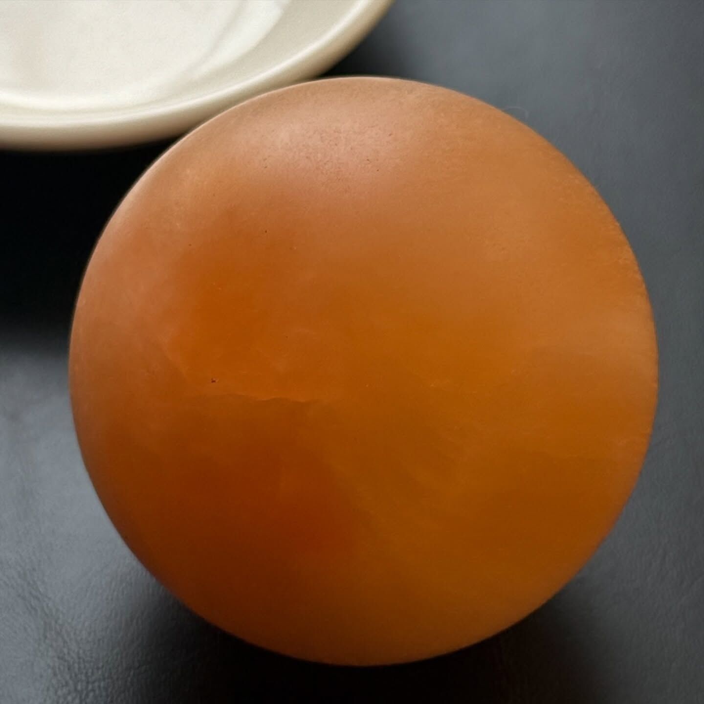 [原石] 橙透石膏 水晶球