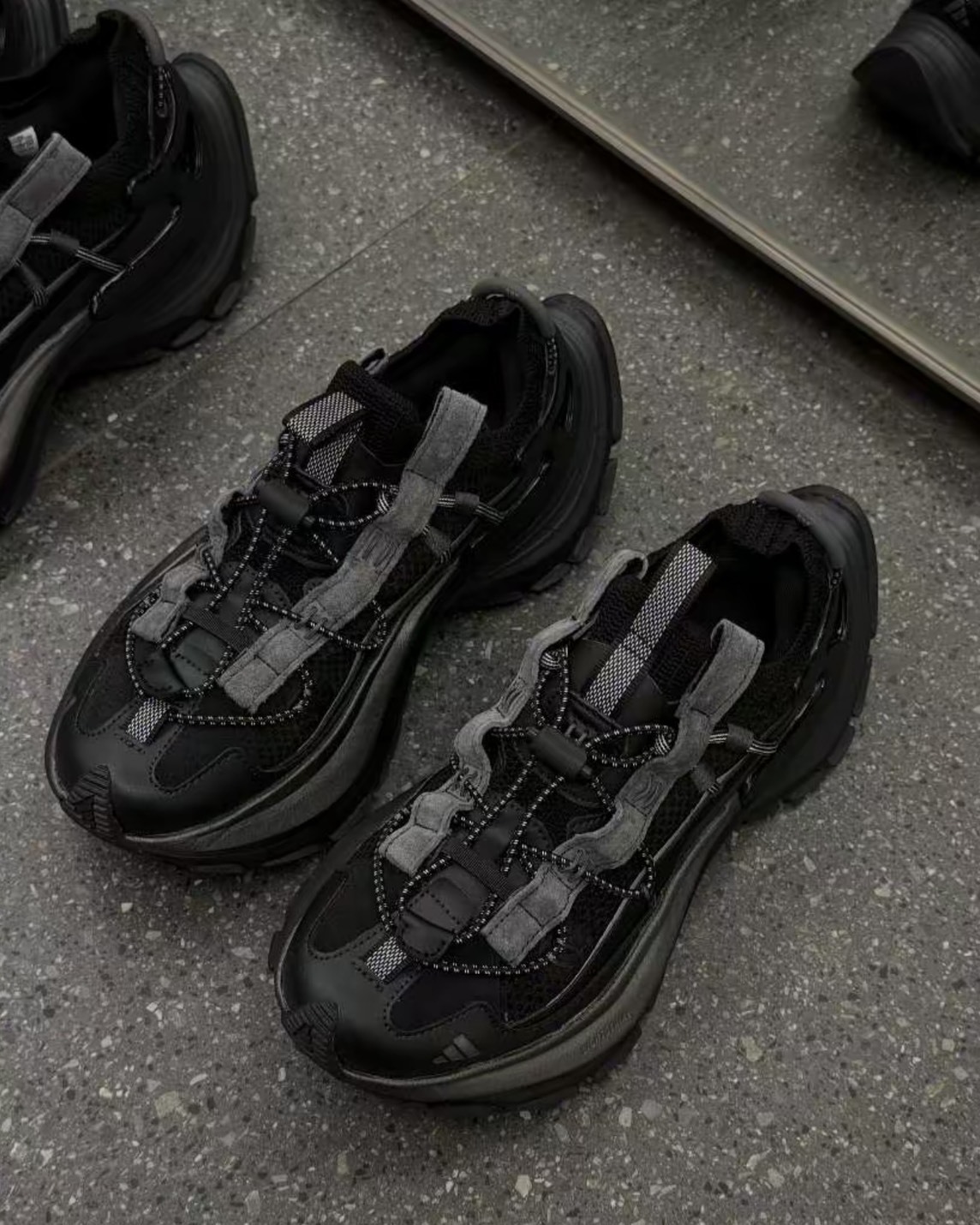 【預購】ADIDAS XLG SPEED HIKE 碳黑 KK1917