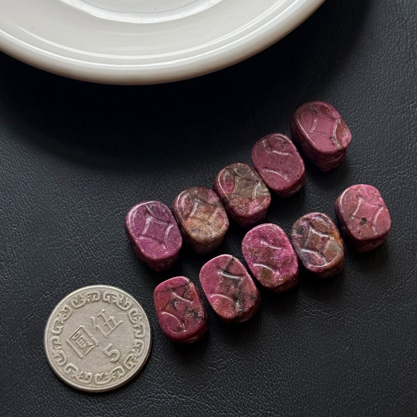 [原石] 鈷方解石 貔貅 通孔