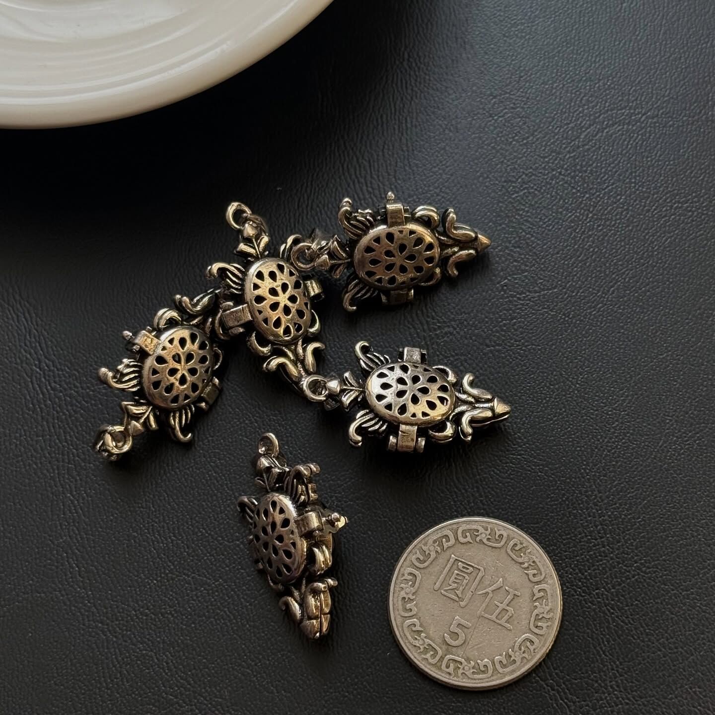 [原石] 銀曜石 項鏈吊墜