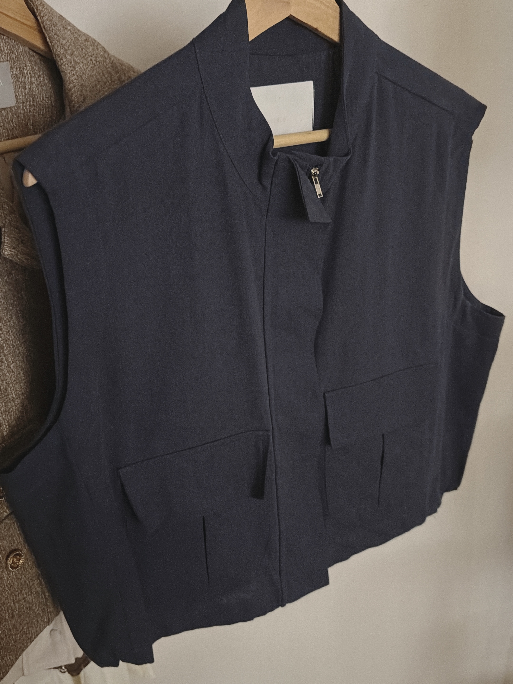 設計師時髦深藍棉麻拉鍊造型背心