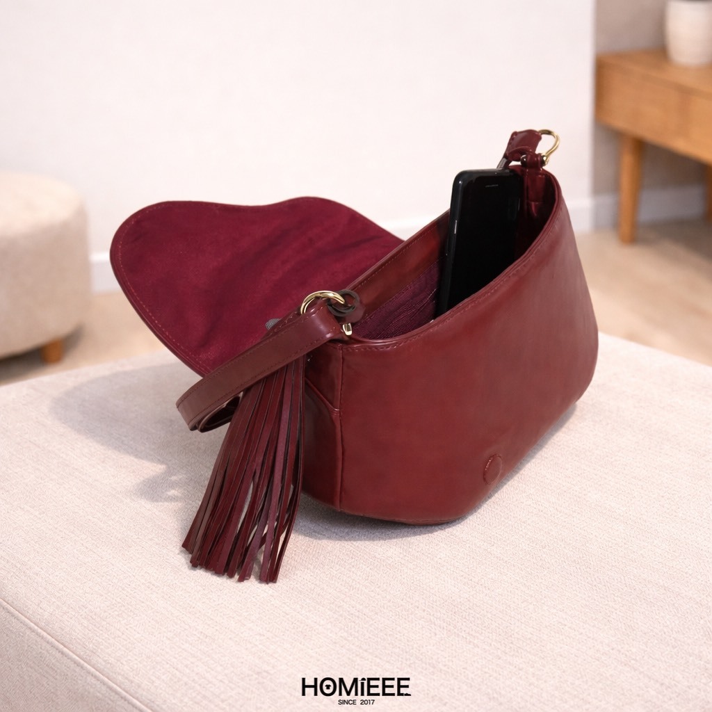 Adidas Originals Bag 馬鞍包 斜背包 皮革 流蘇 酒紅色 [KW4726]