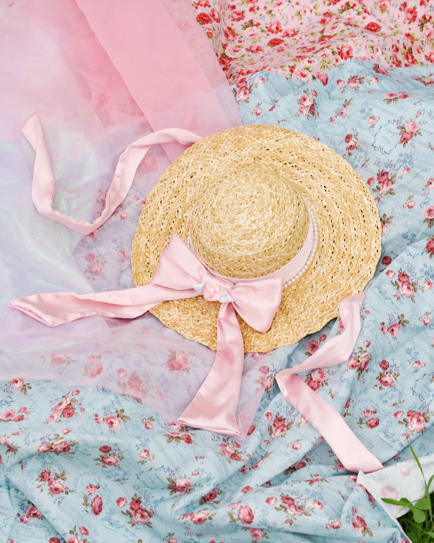 Château Ruffle Straw Hat Pink RibbonSTRWHTPNK
