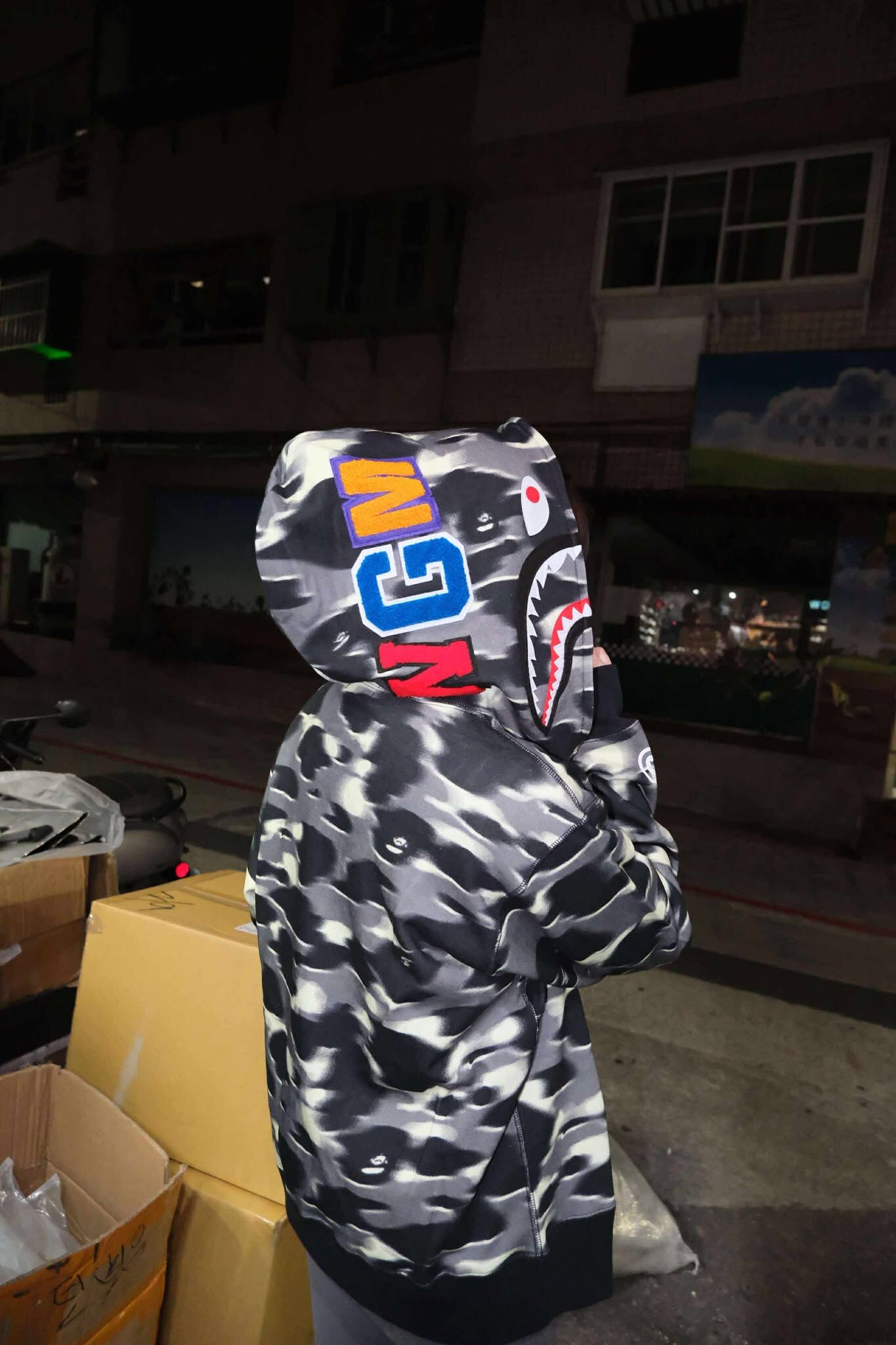 BAPE SCREEN CAMO SHARK FULL ZIP HOODIE 數位迷彩 黑色 鯊魚外套
