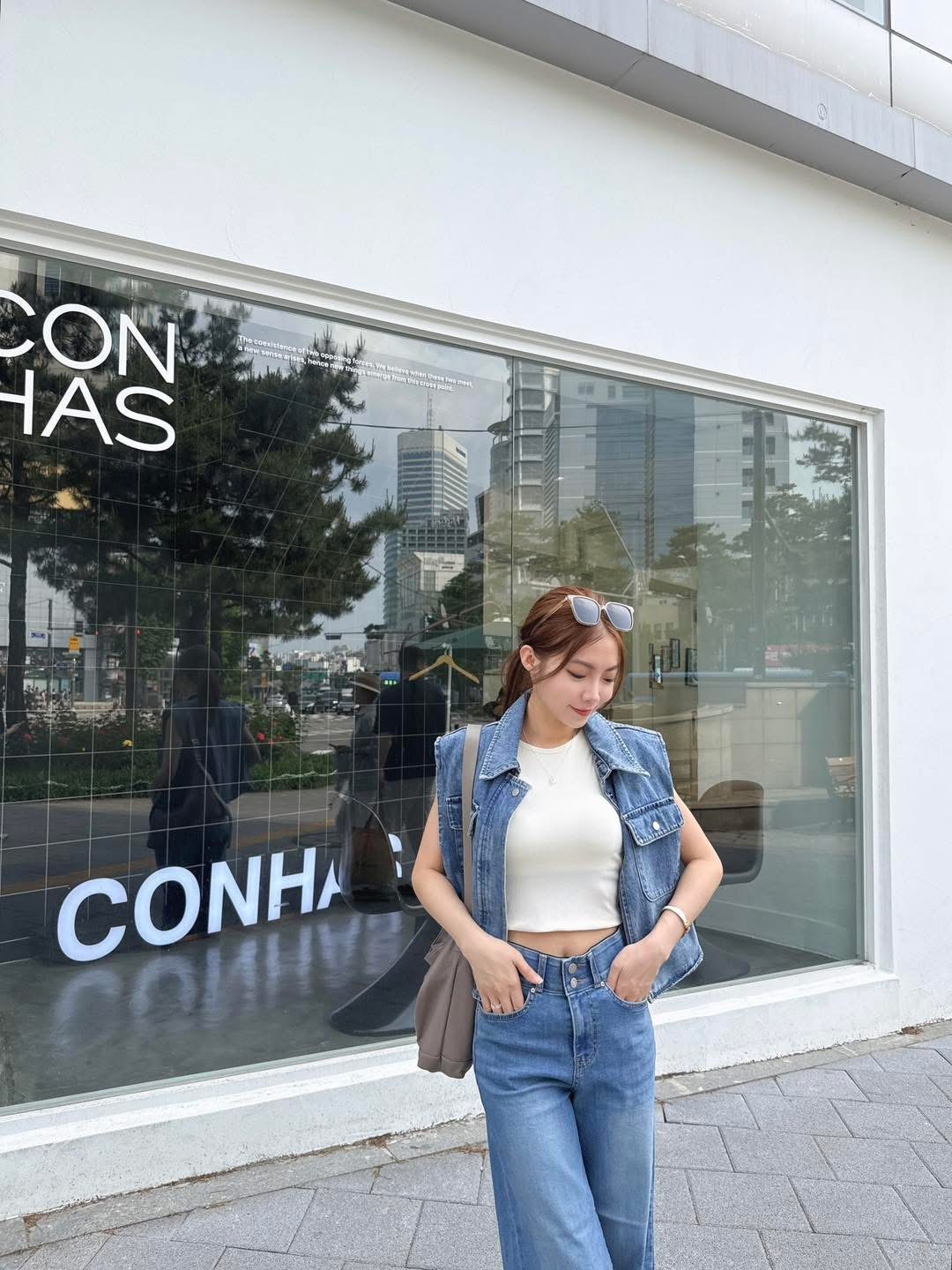 好評神褲家！神好穿顯瘦軟料雙釦牛仔寬褲(S/M)