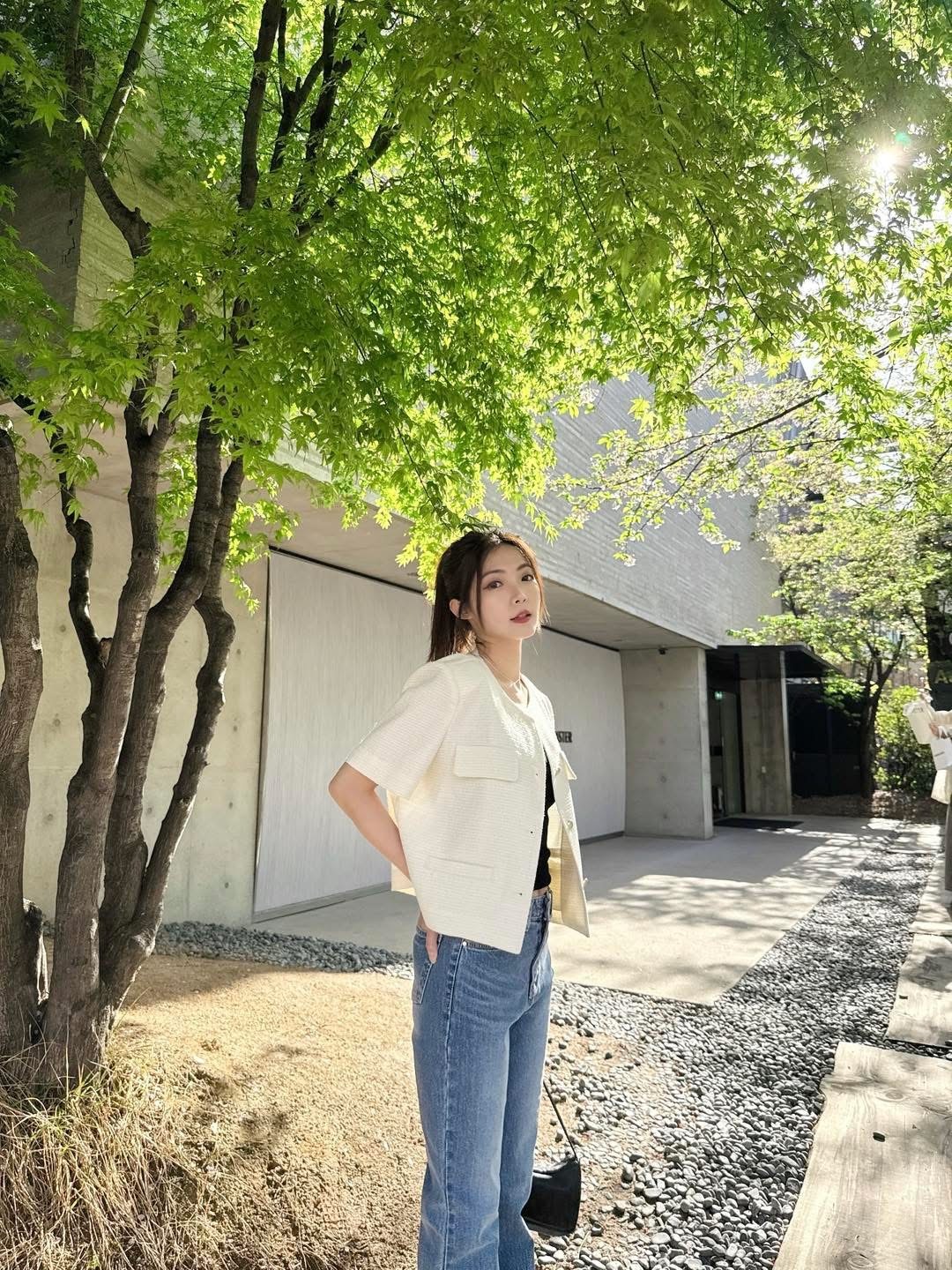 奈奈推薦！超神命定款微喇叭直筒長腿牛仔褲 (S)