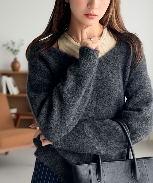 日本🇯🇵連線 Mily Bilet 百搭針織衫x削肩小背心 層層針織套裝 兩件套 V領針織衫 小背心 多層次 長袖 3色(任買兩件711免運)/預購