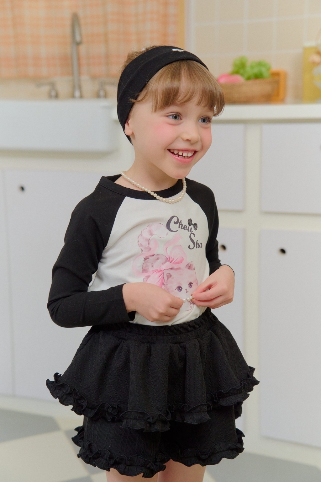 正韓春Chouchoushasha 珍珠小貓上衣