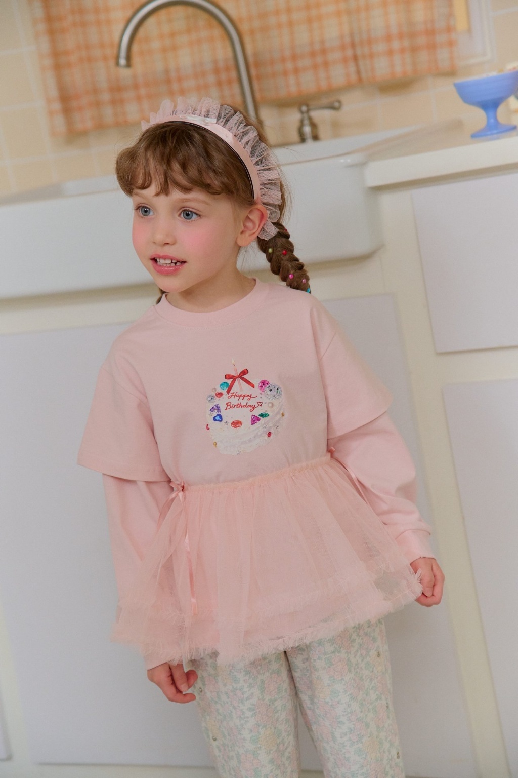 正韓春Chouchoushasha 2色生日蛋糕拼接袖上衣