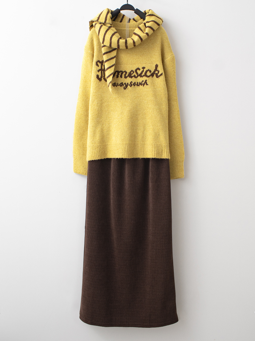 條紋披肩針織上衣後開衩條絨直筒長裙