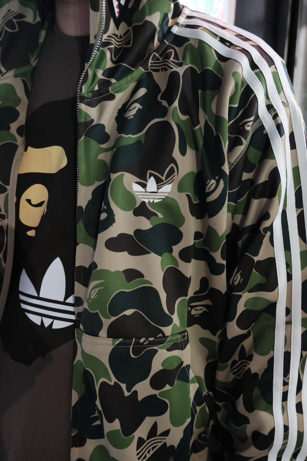 BAPE X adidas Relaxed Fit shark zip KF4916