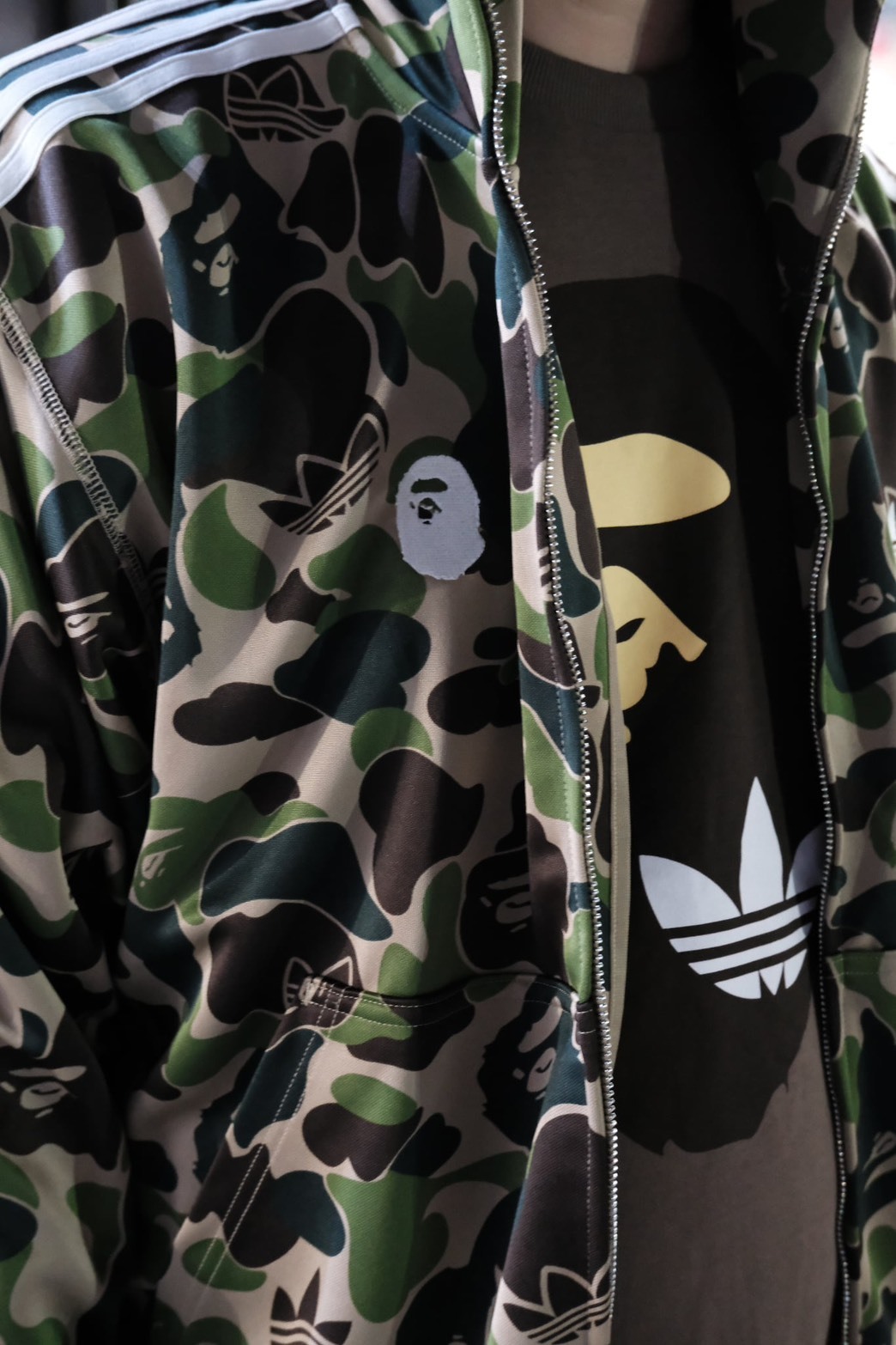 BAPE X adidas Relaxed Fit shark zip KF4916