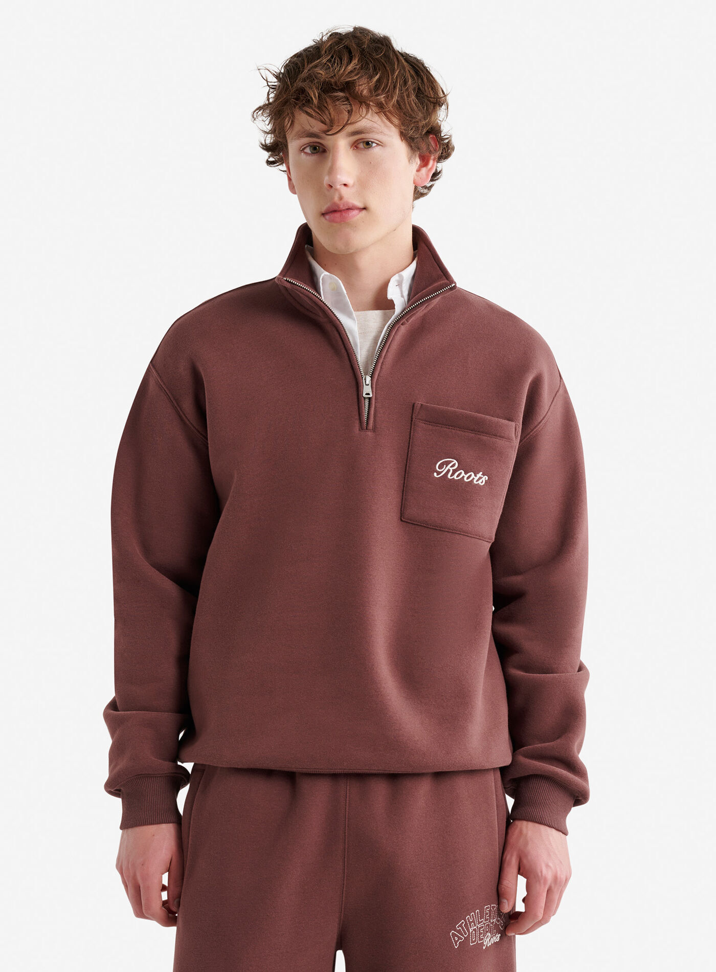 ROOTS 男大人 運動系列 Athletics 柔軟厚棉質 落肩寬版 小口袋刺繡 半拉鍊外套 (2色)