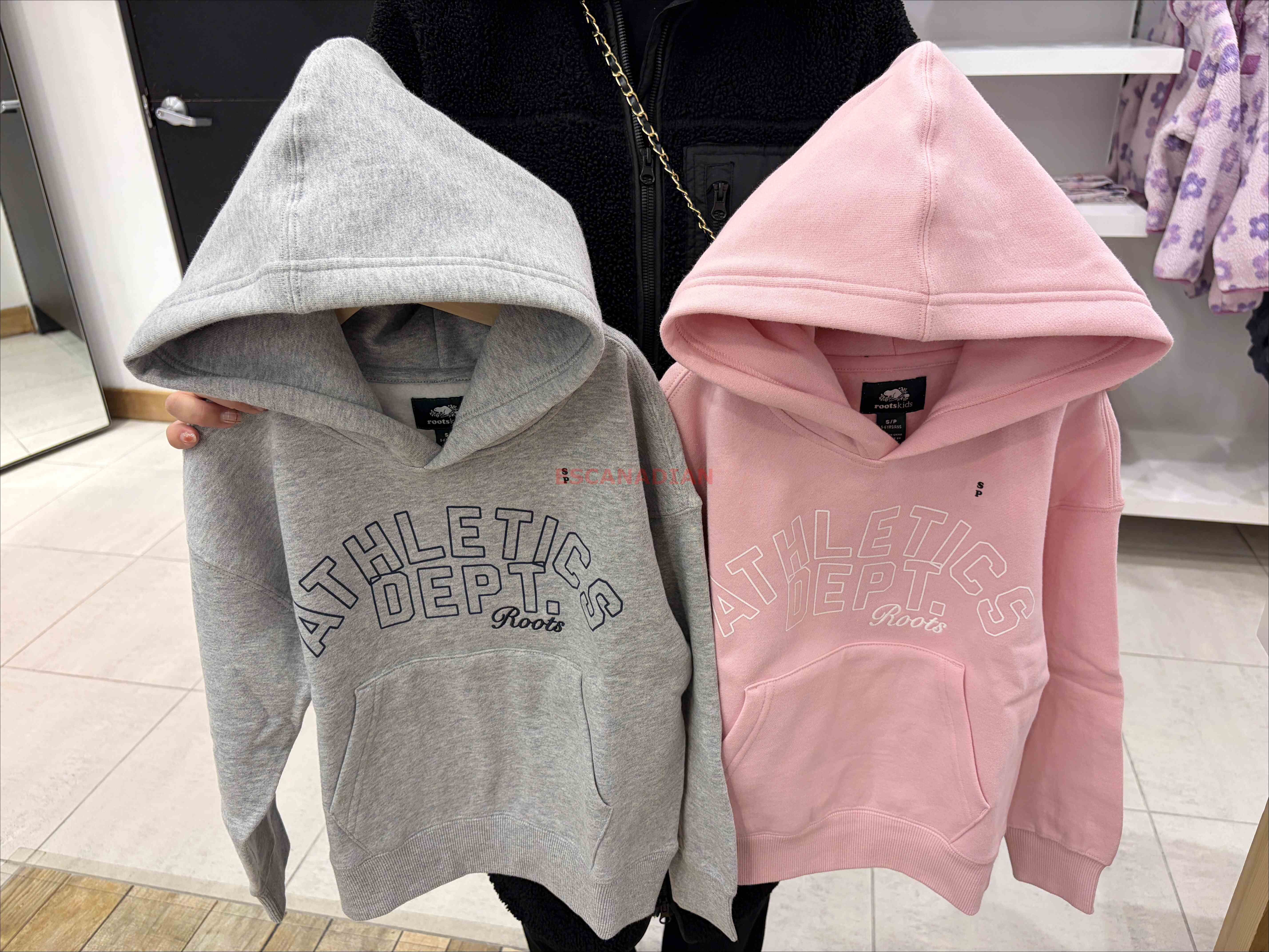 ROOTS 大童 運動系列 Athletic 寬版落肩  刷毛 帽TEE (2色)