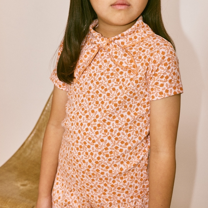 Misha & Puff 渡假風花朵圖騰領結上衣 Scout Tee - Aura Lisse Fields