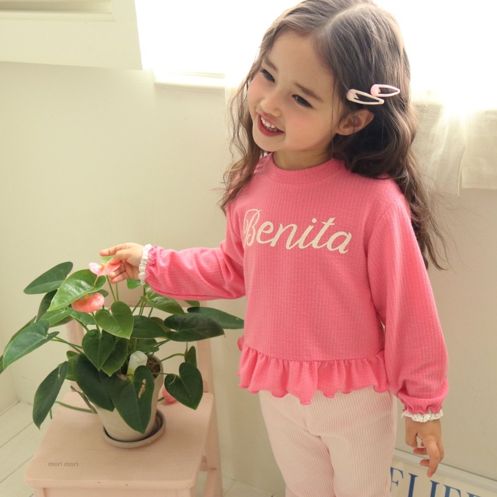 正韓春Morimori 兩色甜美花邊上衣