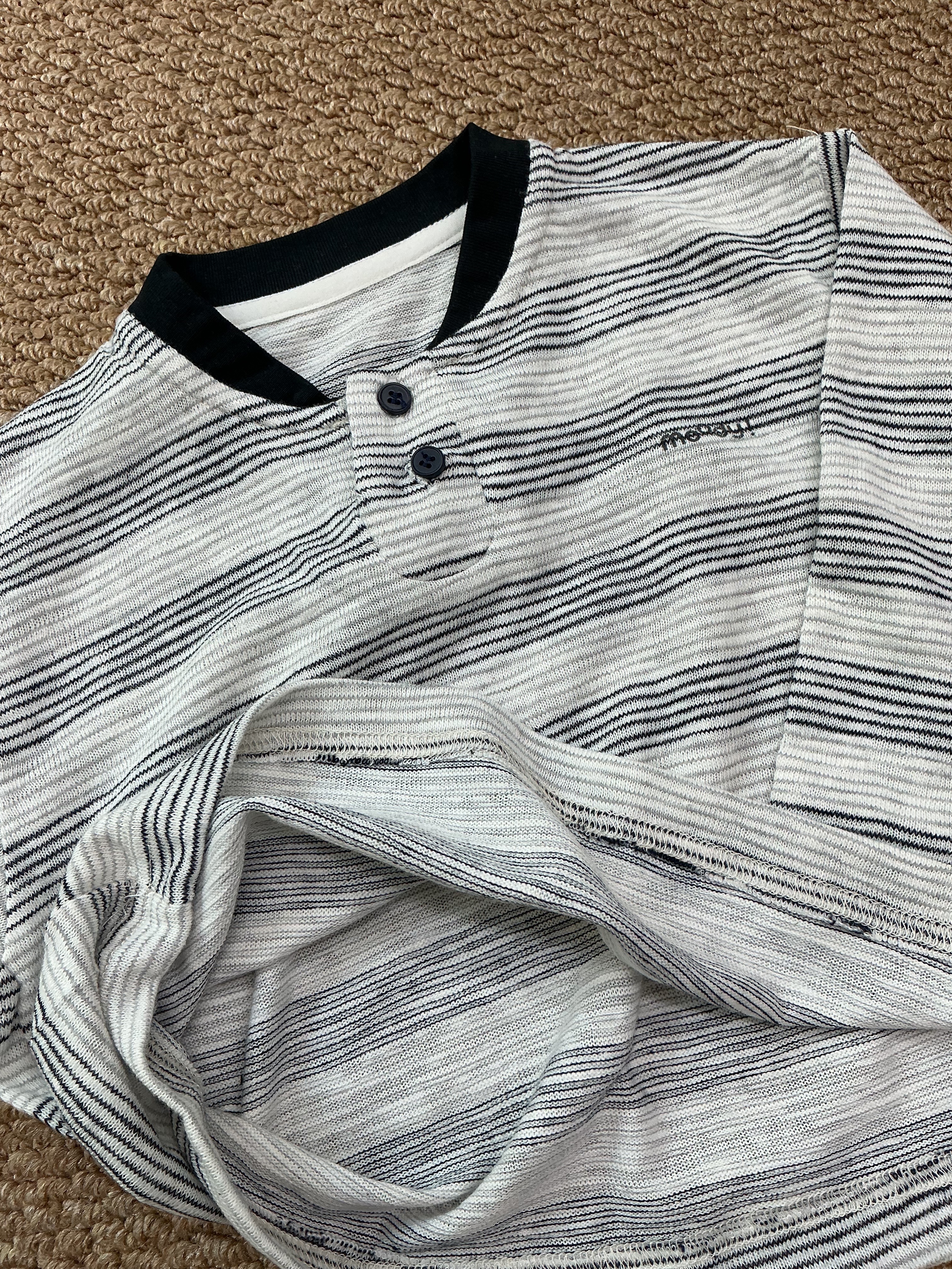 A04277條紋拼接圓領上衣