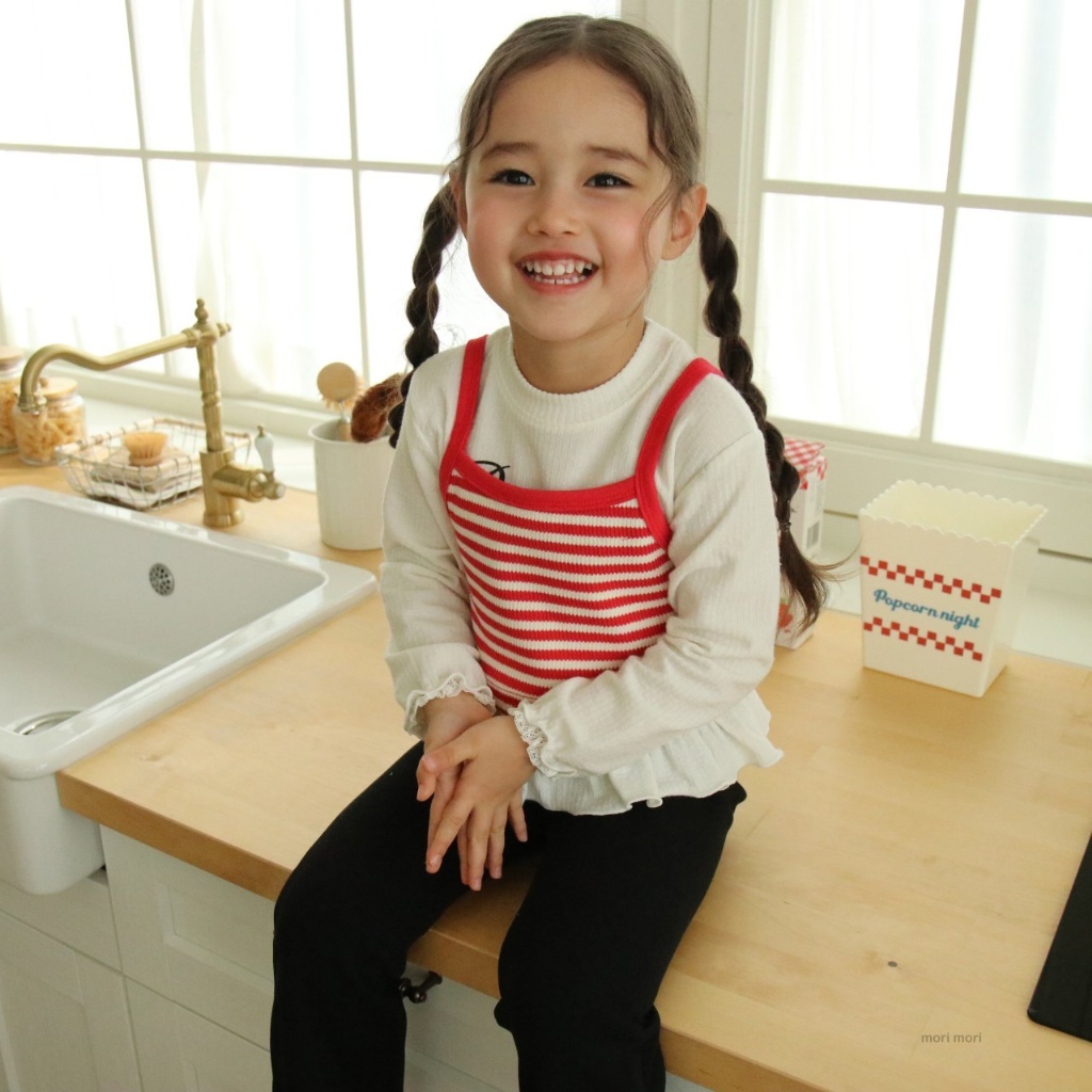 正韓春Morimori 兩色小姐姐感條紋背心+外套兩件組