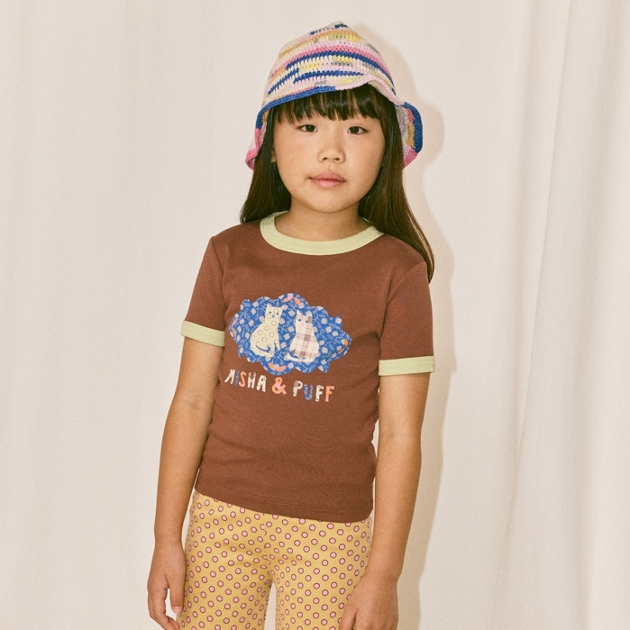 Misha & Puff 夢境小貓滾邊上衣 Barn Cats Collage Ringer Tee - Cola