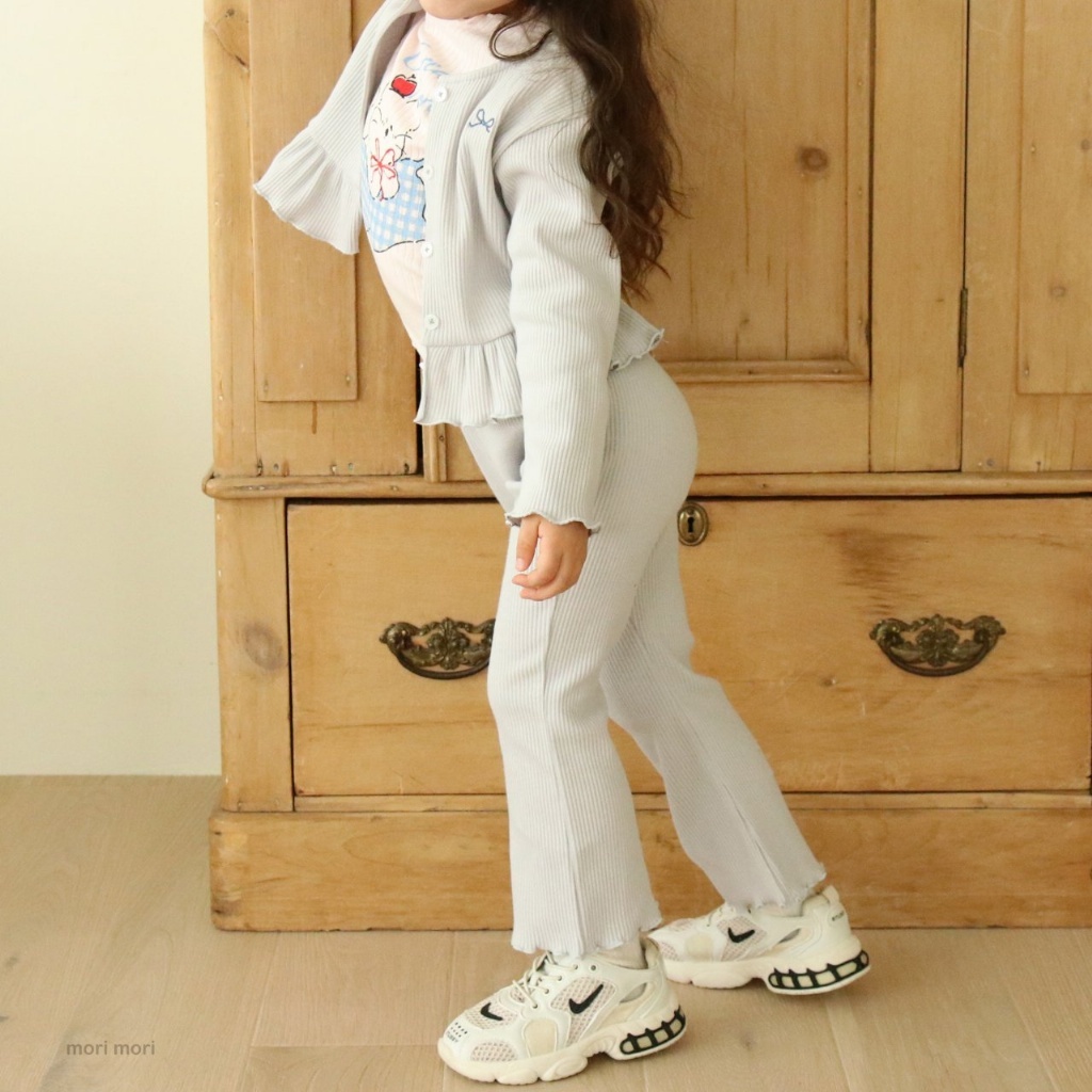 正韓春Morimori 兩色花邊外套捲邊褲套裝