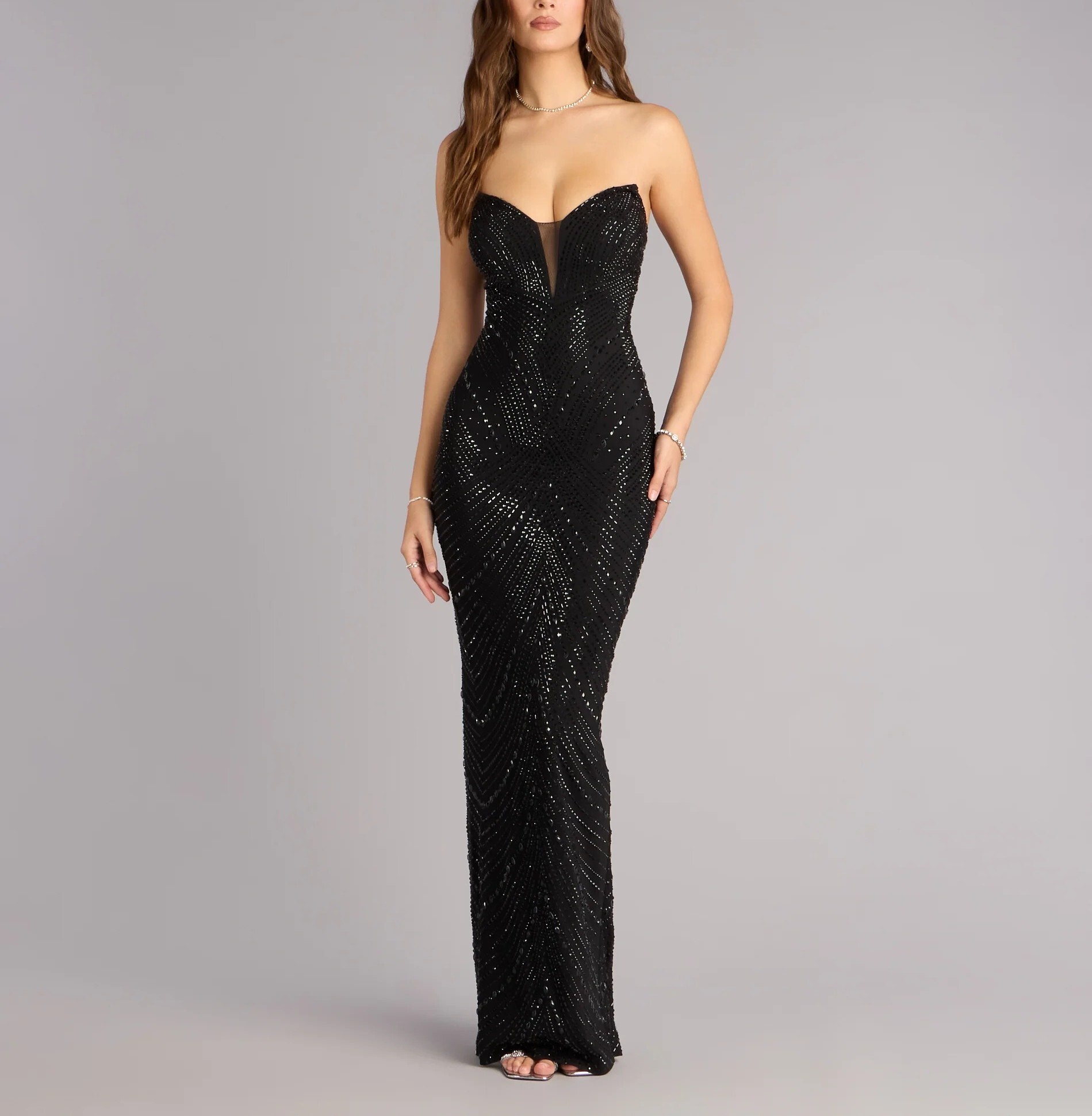 Black Glam黑色燙鑽圖紋網紗深V領人魚Dress