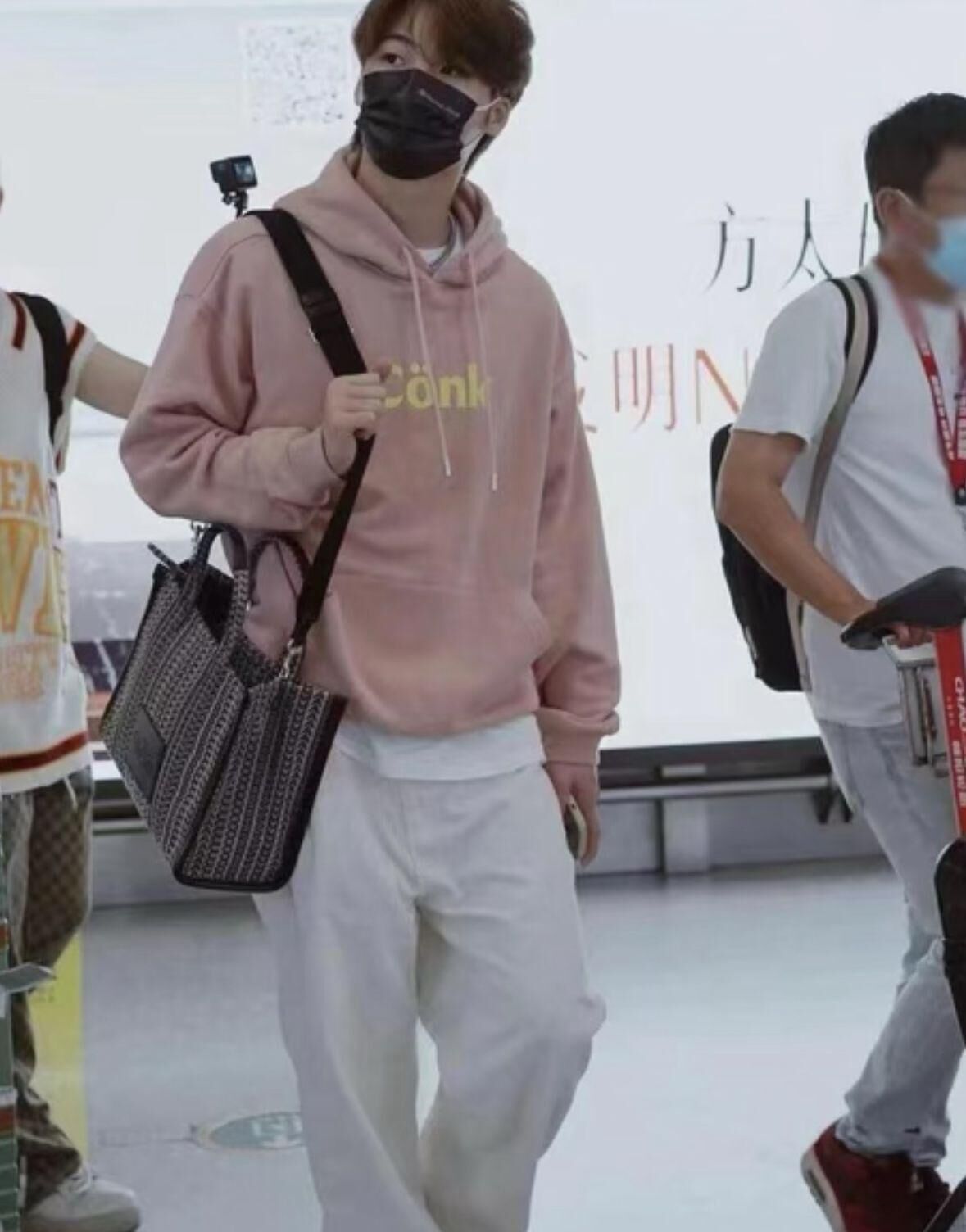 【直播】Marc Jacobs LX021121 logo花紋托特包(黑色)