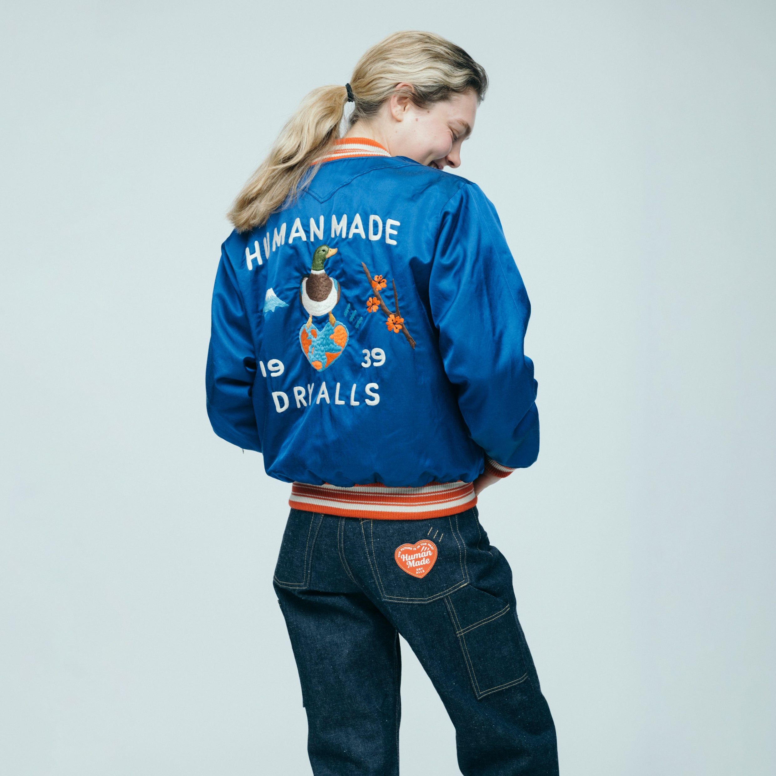 預購┃日本製 HUMAN MADE SATIN JACKET 復古 愛心 鴨子 富士山 刺繡 緞面 外套