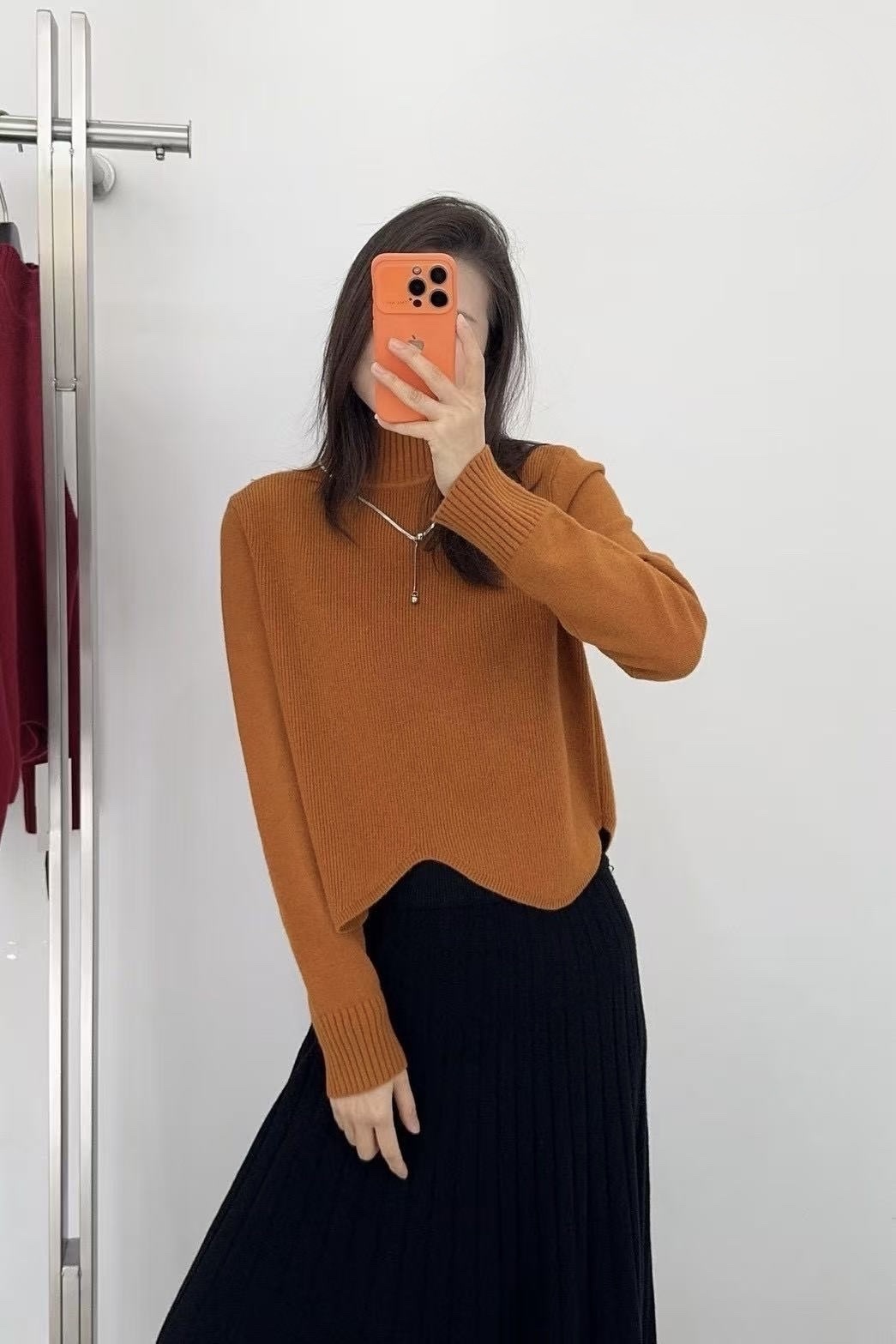 330 小高領下擺不規則上衣