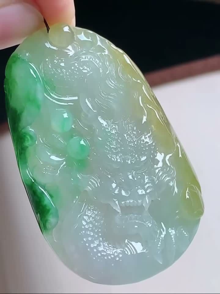翡翠冰黃加綠神龍護主,天然翡翠A玉, 緬甸玉, Jade, Jadeite