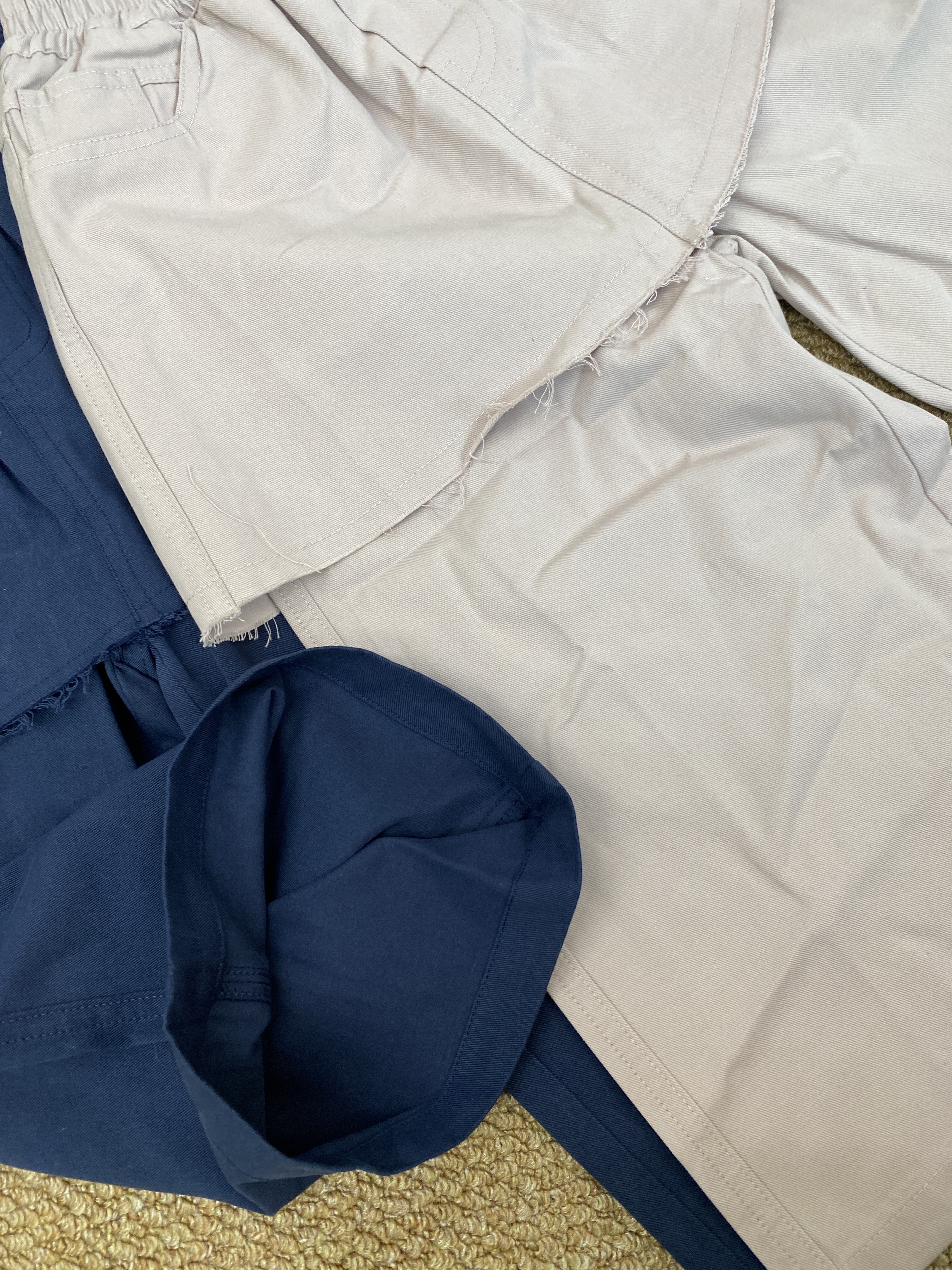 A04299不收邊造型屁簾工裝褲