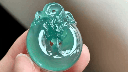 1235723 翡翠藍底龍吐水