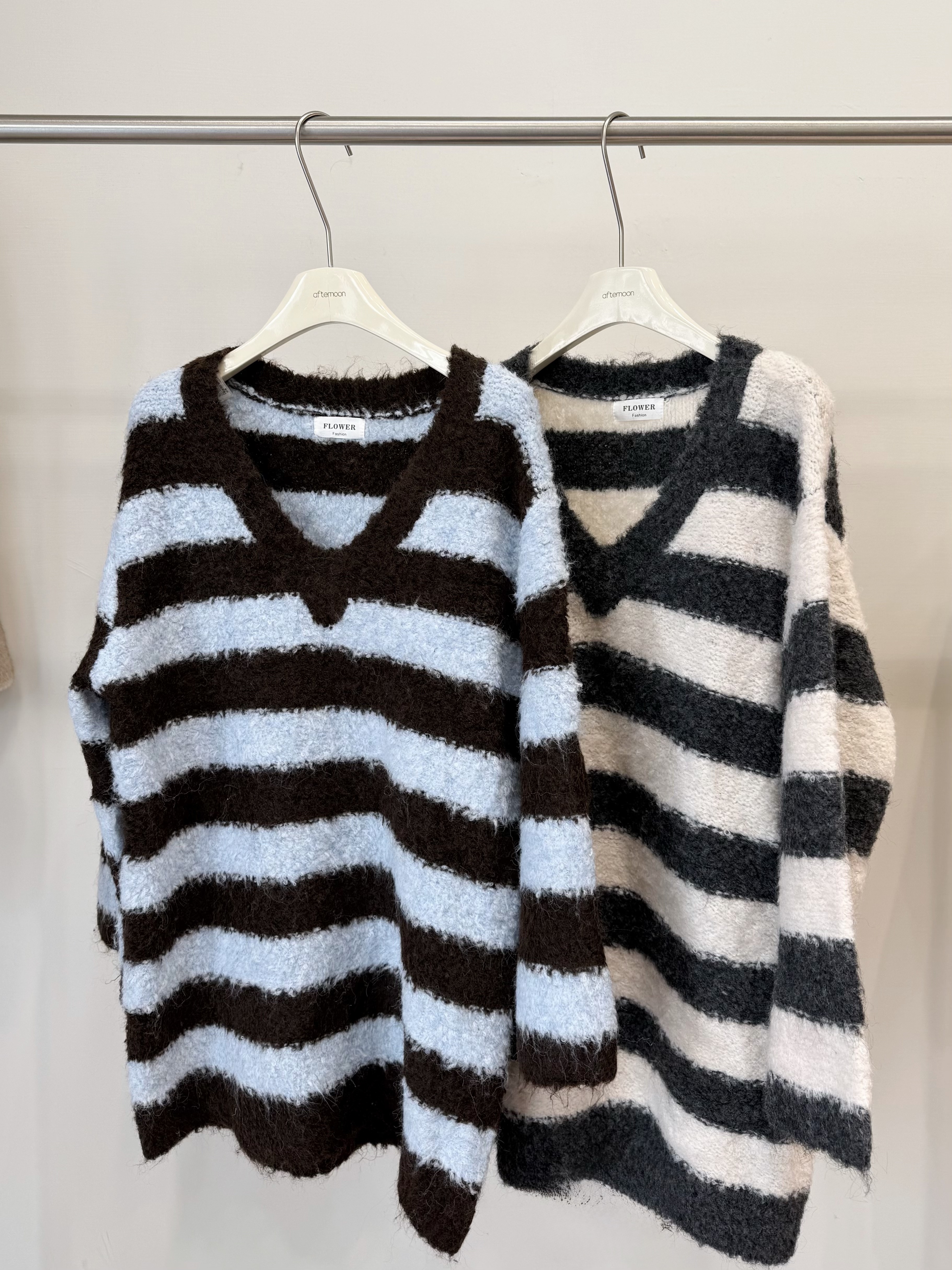 223 V領條紋長版寬鬆毛衣