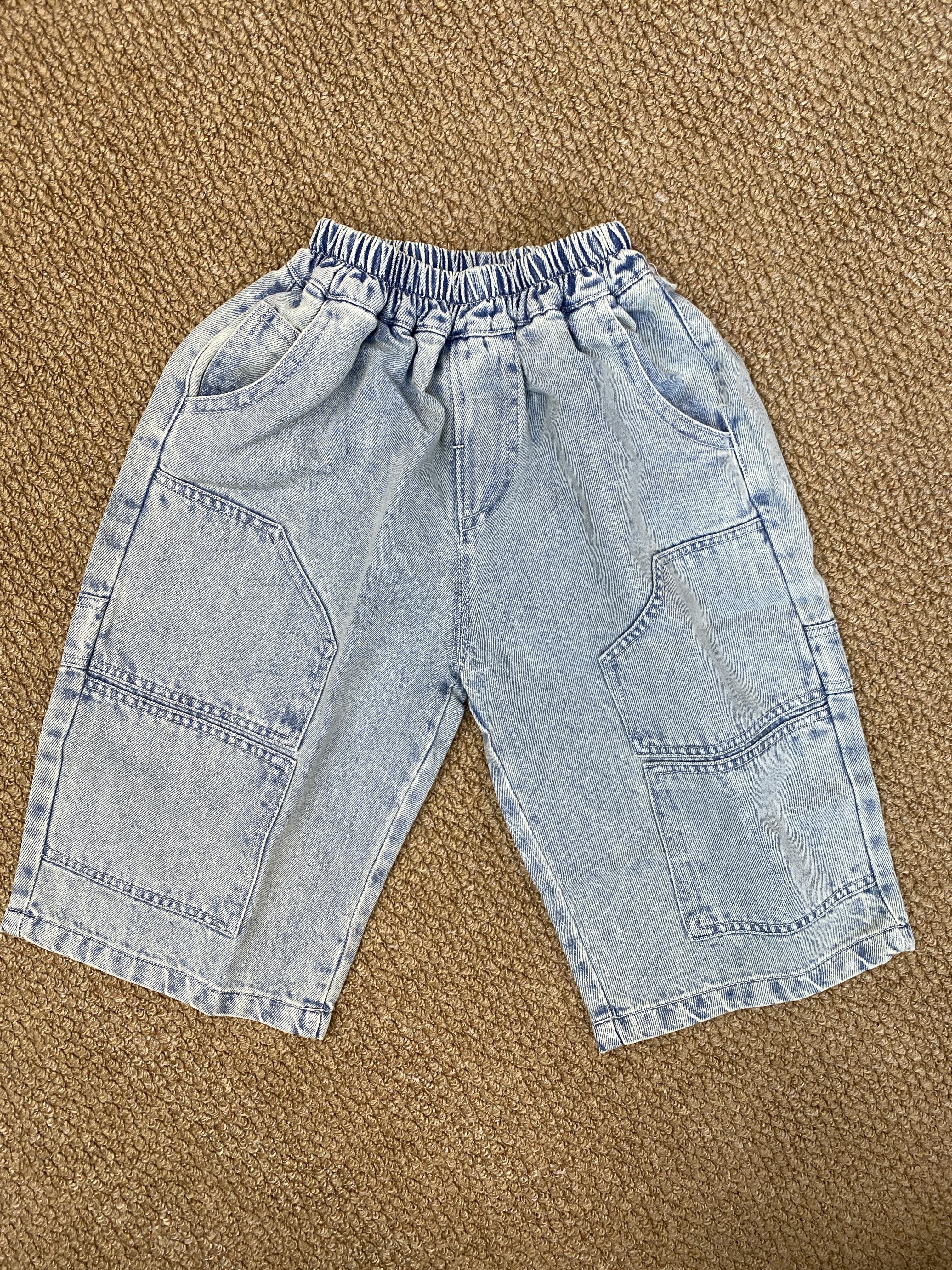 A04304貼布刷白牛仔褲