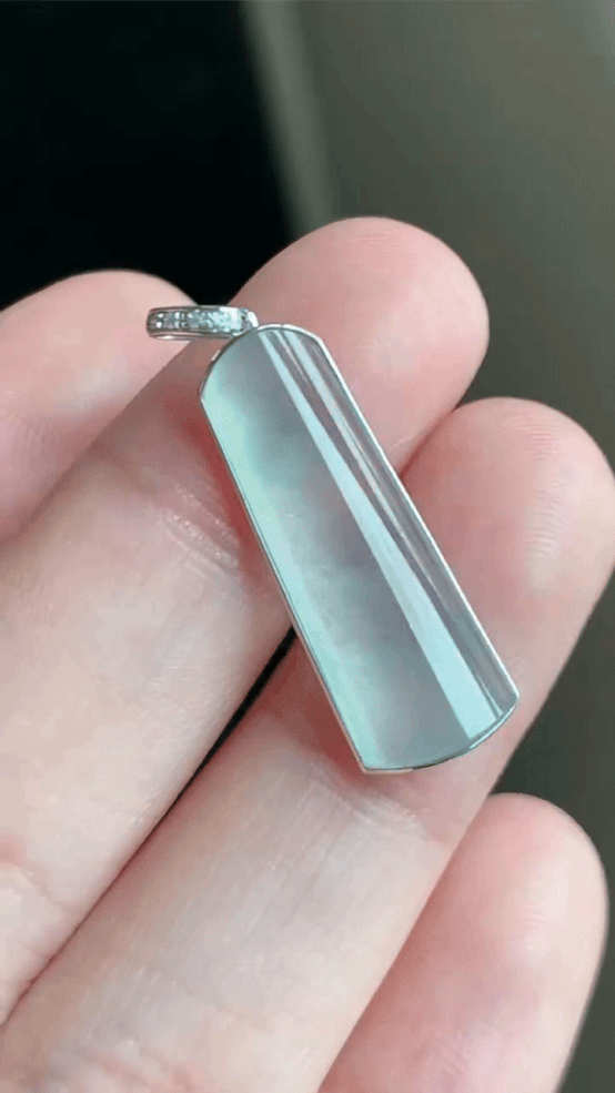 1235728 翡翠晴藍無事牌