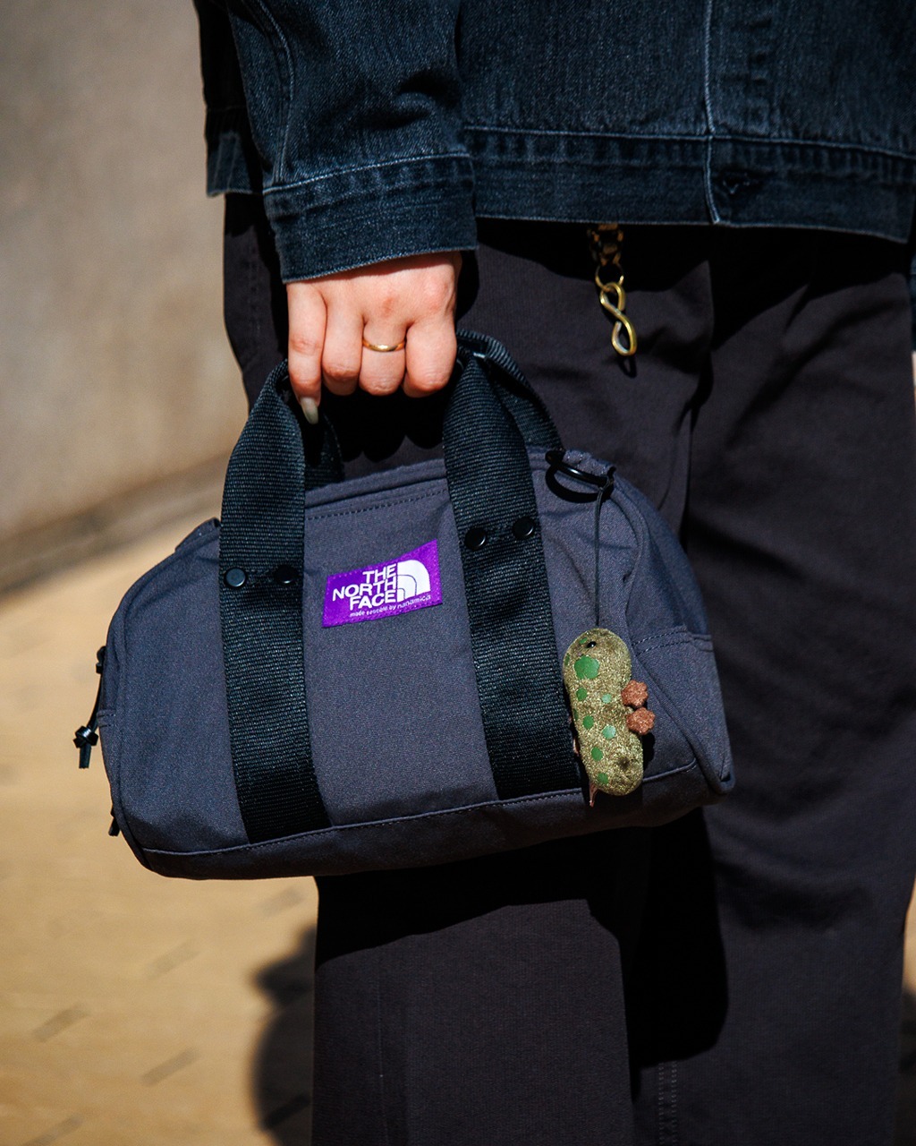 預購┃日本 TNF 紫標 Field Demi Duffle Bag 帆布 圓筒 手提 側背包 4L