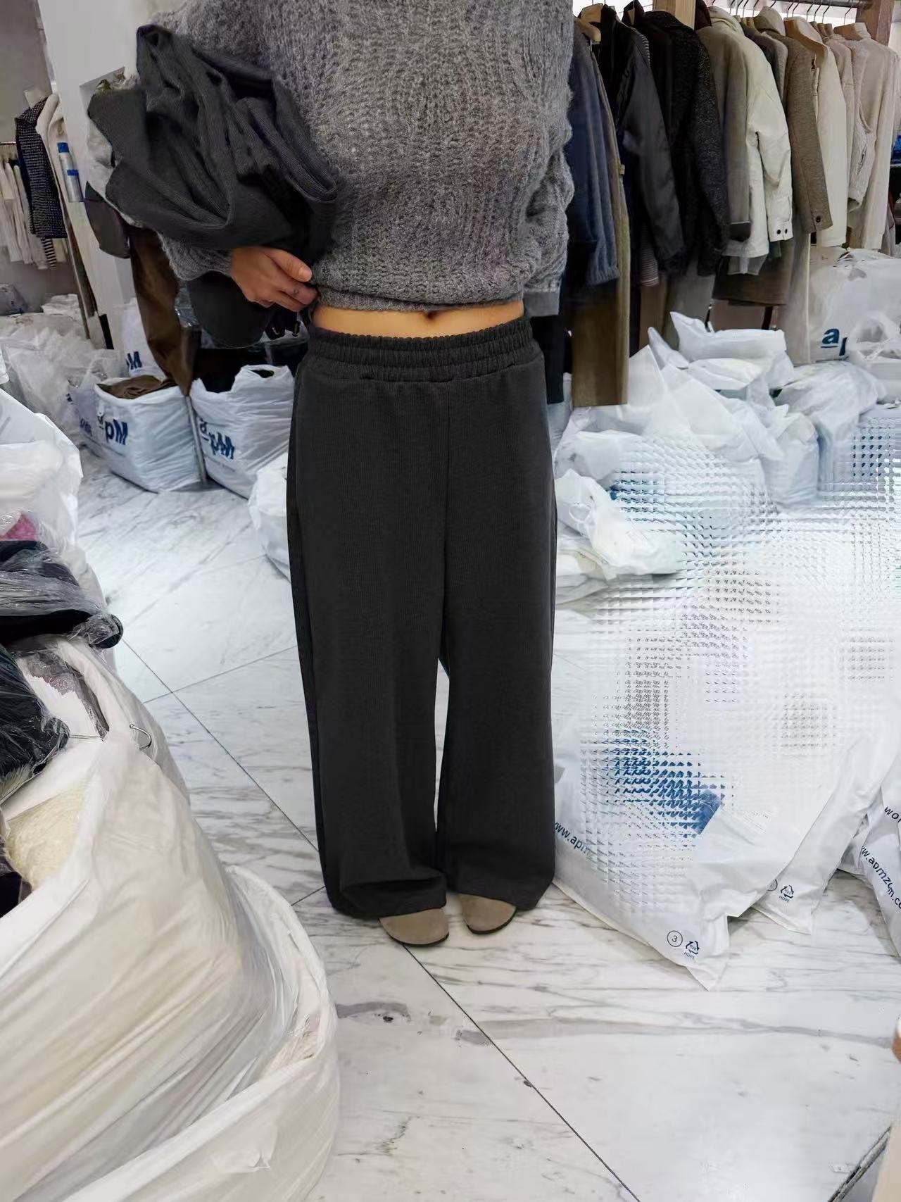 341 正韓質感毛呢寬褲