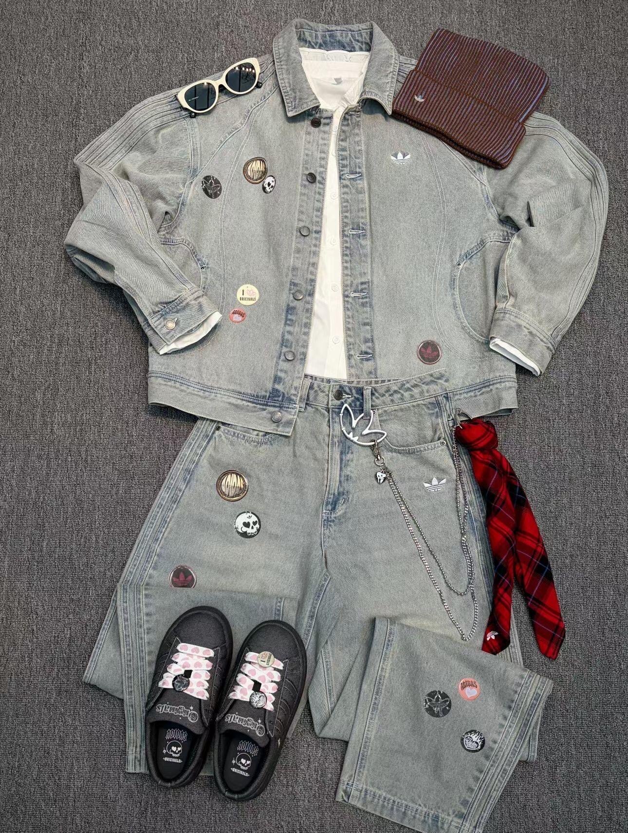 【預購】Adidas V-DAY 2026 情人節限定 丹寧 外套 牛仔 長褲 附方巾 褲鍊 套裝 KT6363 KT6366