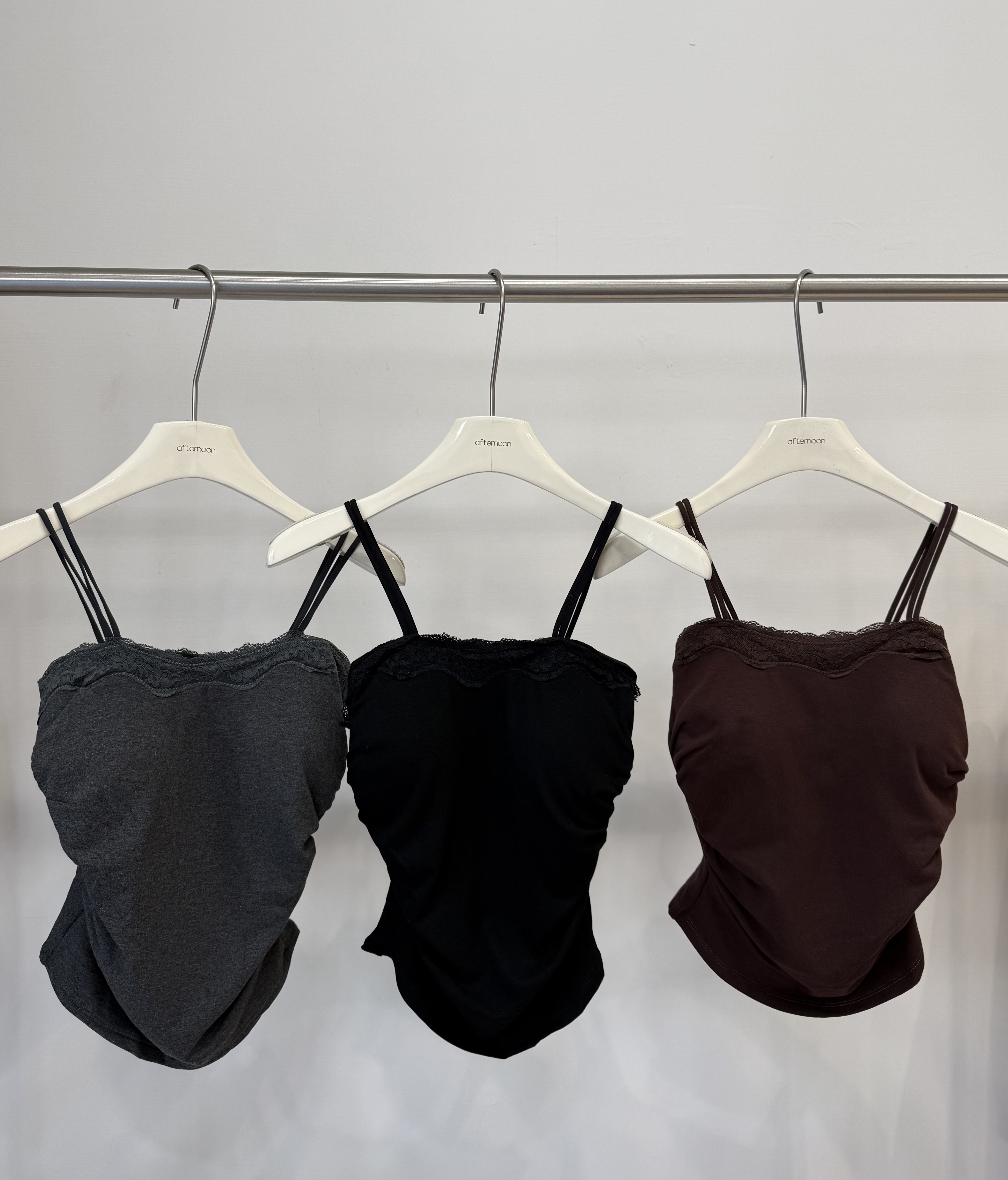 228 高彈力側腰抓皺蕾絲Bratop