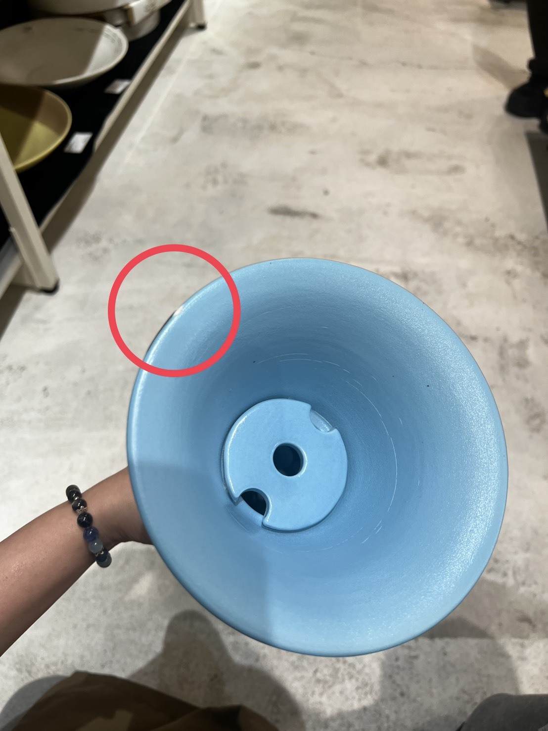 手作陶瓷花器-梅開(瑕疵)