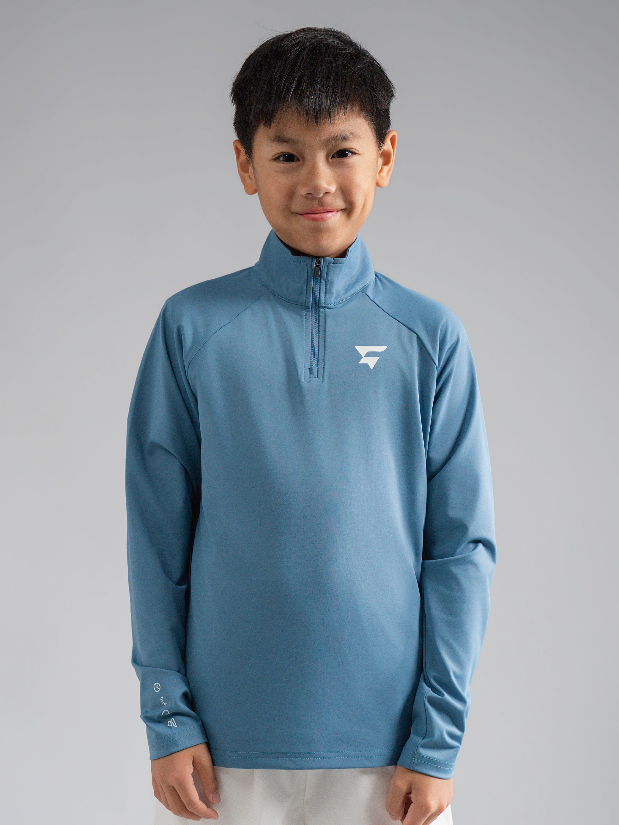 FlowLayer 1/4拉鍊立領全能上衣