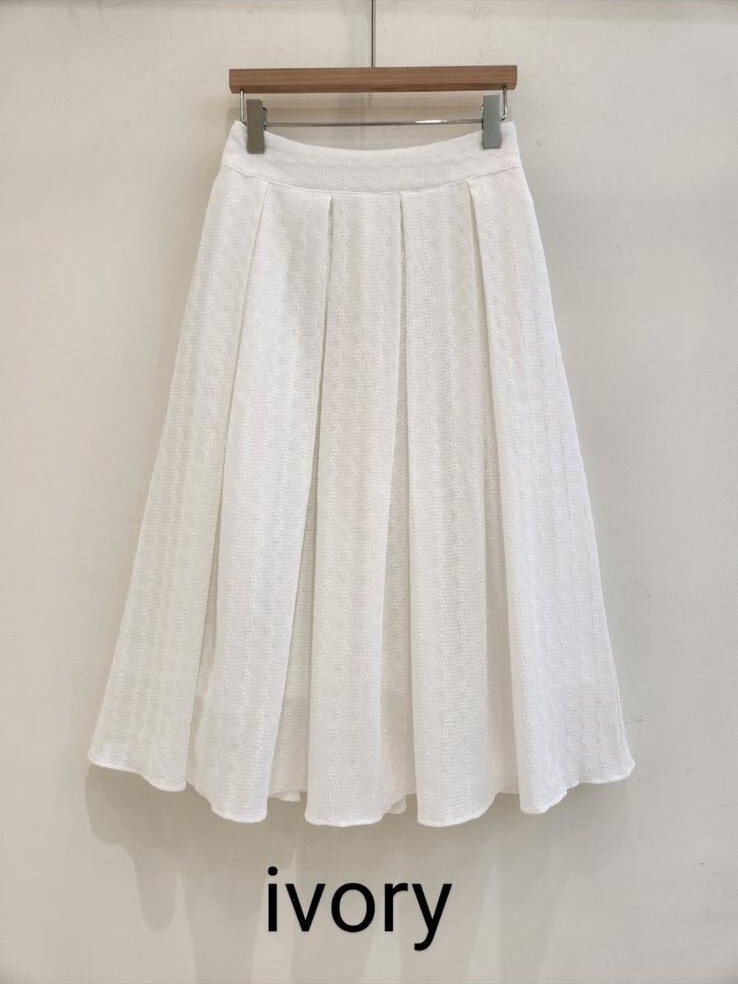 AP16 腰 24-34 HIP 53 長25.5 $399 (一口價)