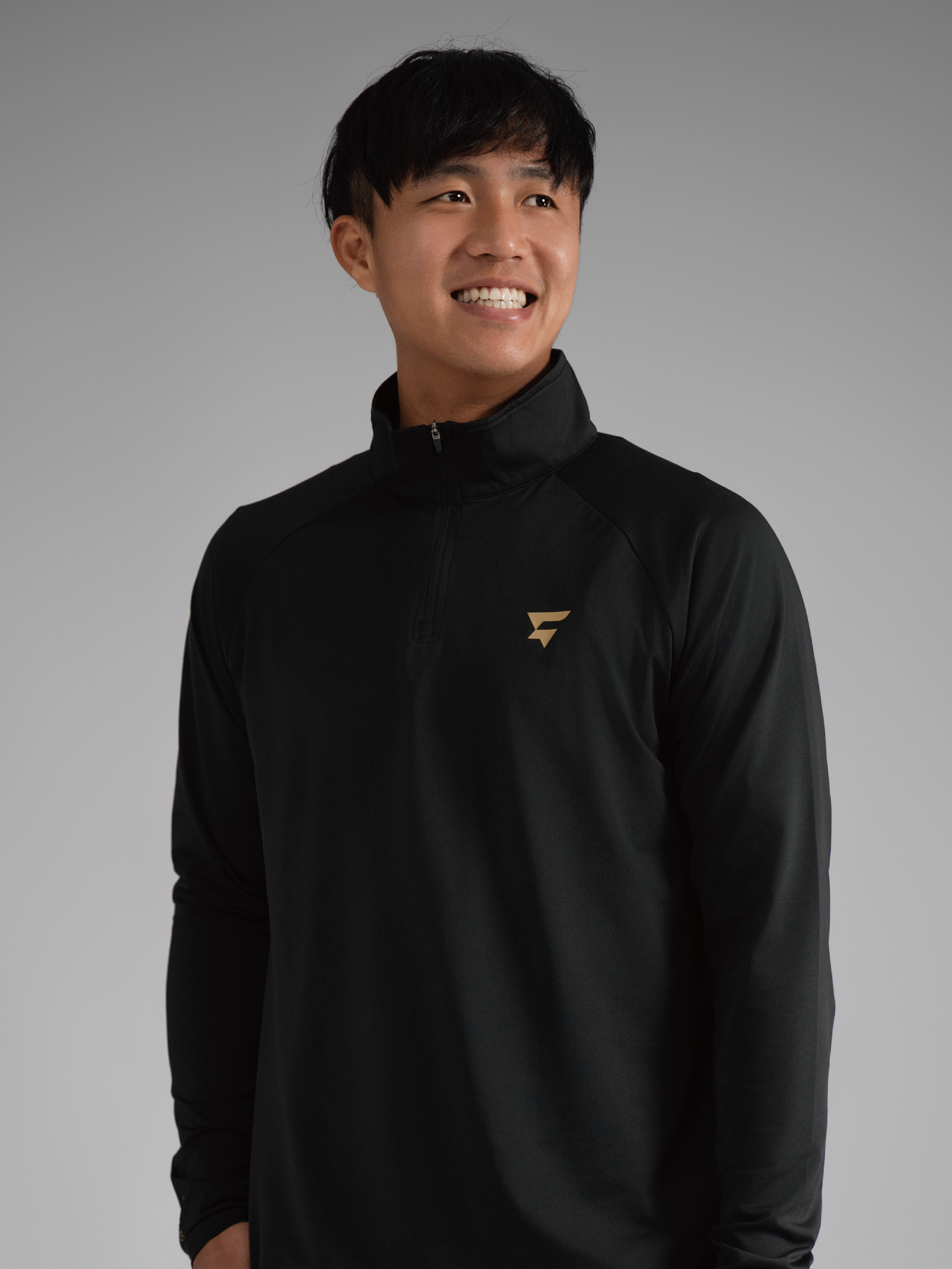 FlowLayer 1/4拉鍊立領全能上衣-成人款