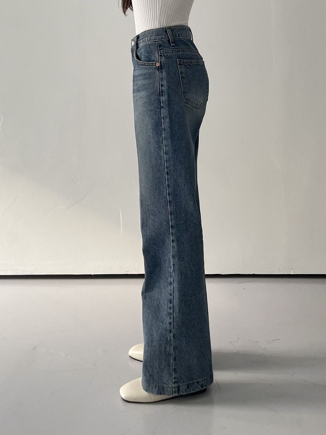 2702折線牛仔直筒長褲