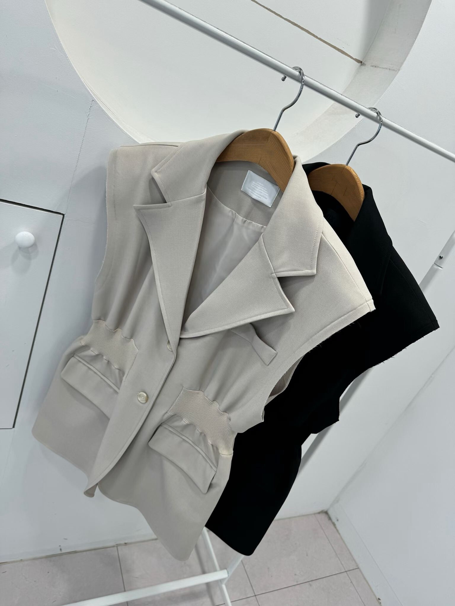 束腰造型西裝馬甲