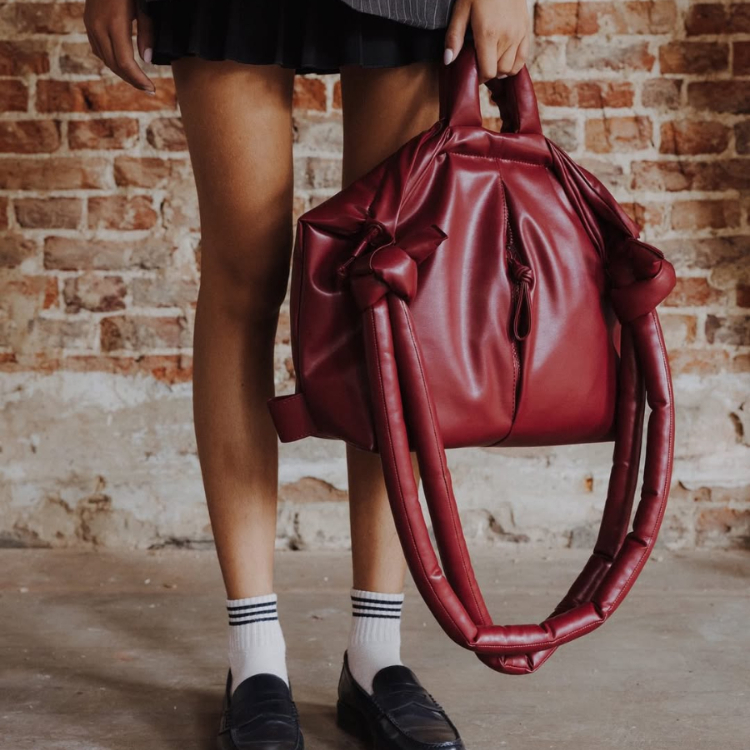 西班牙 OLEND 空氣蓬蓬四用包 ONA Vegan Leather  櫻桃紅