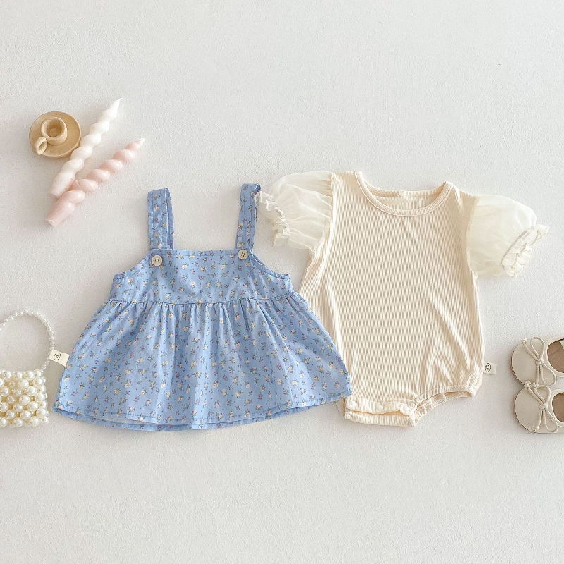 澎袖包屁衣+藍色碎花吊帶裙(80)