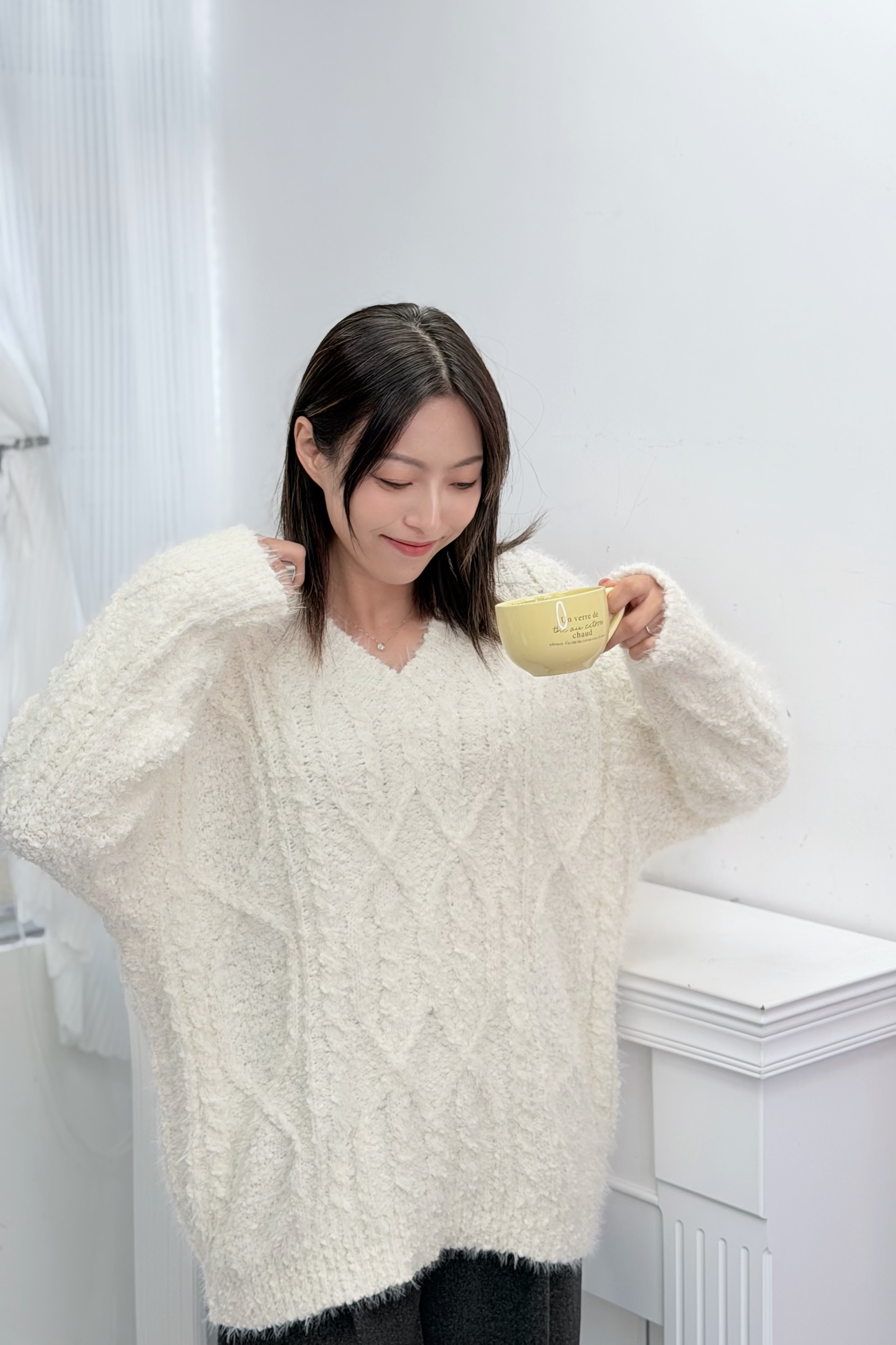 H1023🤎奶油感羽毛紋針織上衣